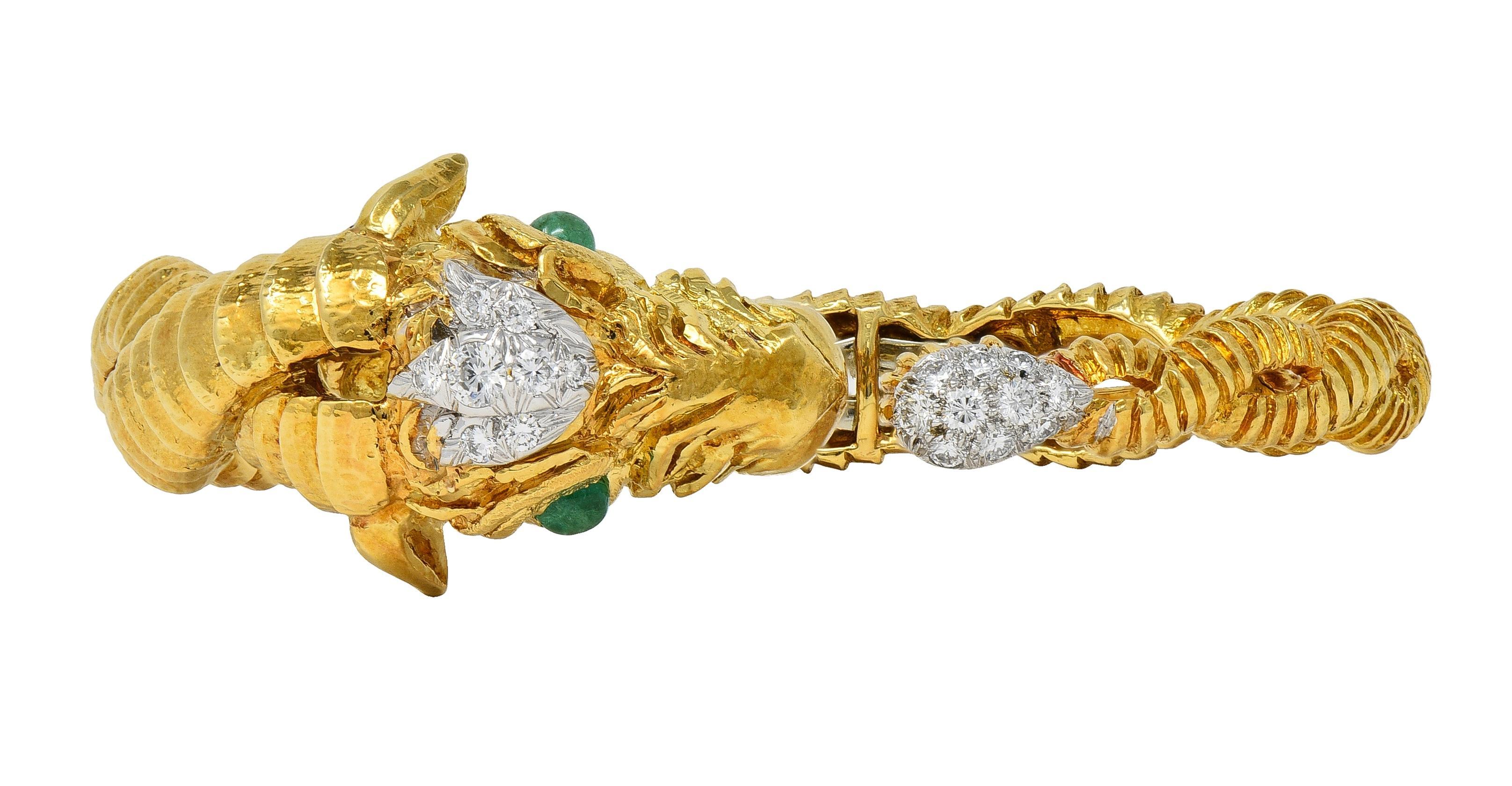 David Webb 1980 - Bracciale con diamante e smeraldo in platino 18 carati - Ariete e animale Ram In condizioni ottime in vendita a Philadelphia, PA