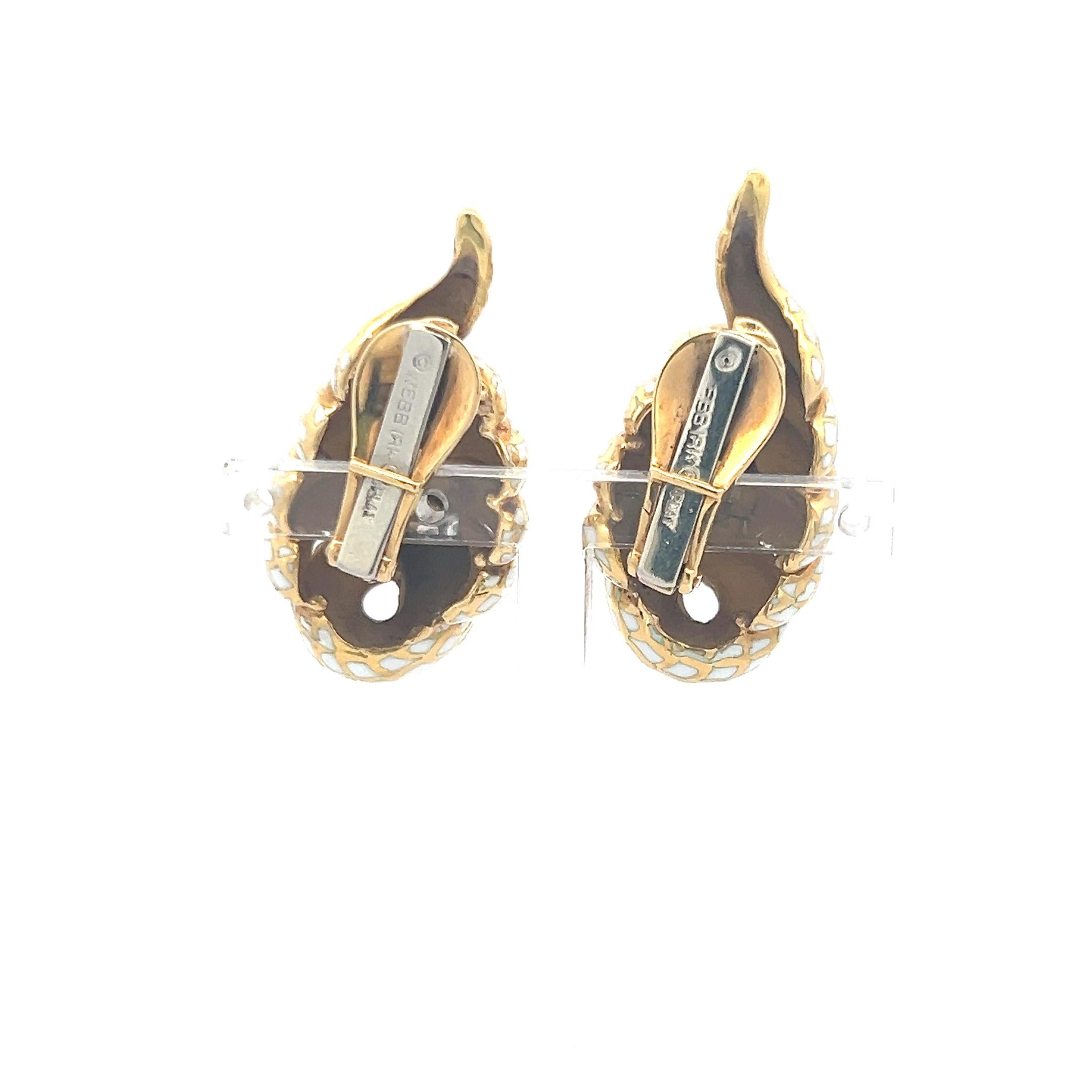 Round Cut David Webb 2.74 Carat and Round Diamond 18 Karat Yellow Gold Clip On Earrings For Sale