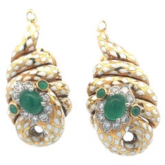 David Webb 2.74 Carat and Round Diamond 18 Karat Yellow Gold Clip On Earrings