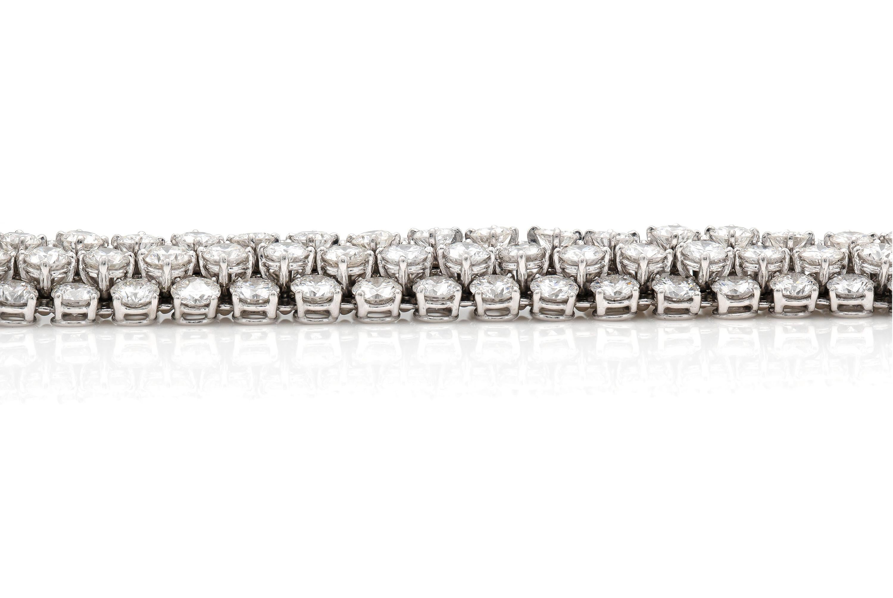 David Webb Bracelet en diamants de 33,80 carats Bon état - En vente à New York, NY