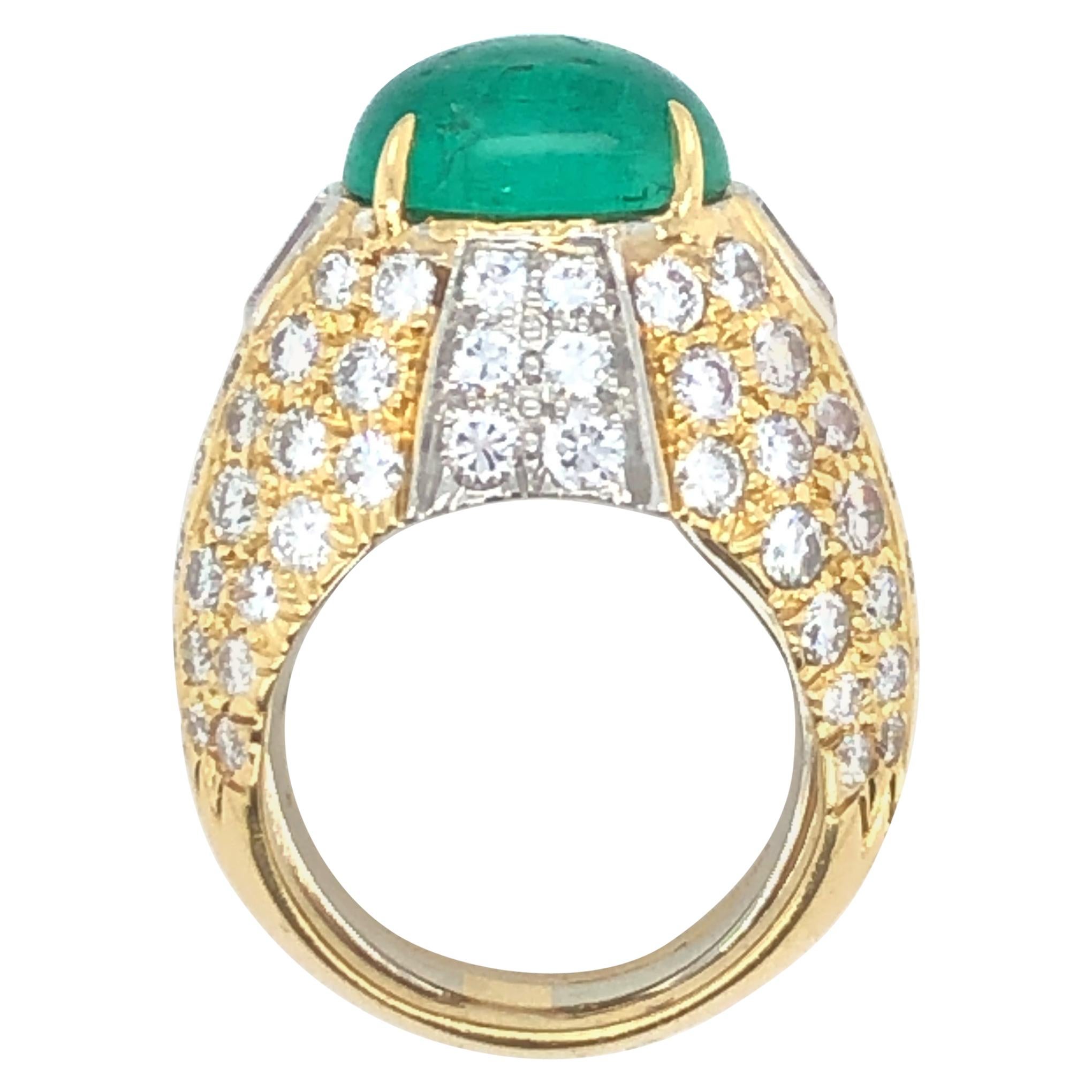 David Webb 4.5 Carat Cabochon Emerald and Diamond Ring in Gold and Platinum For Sale