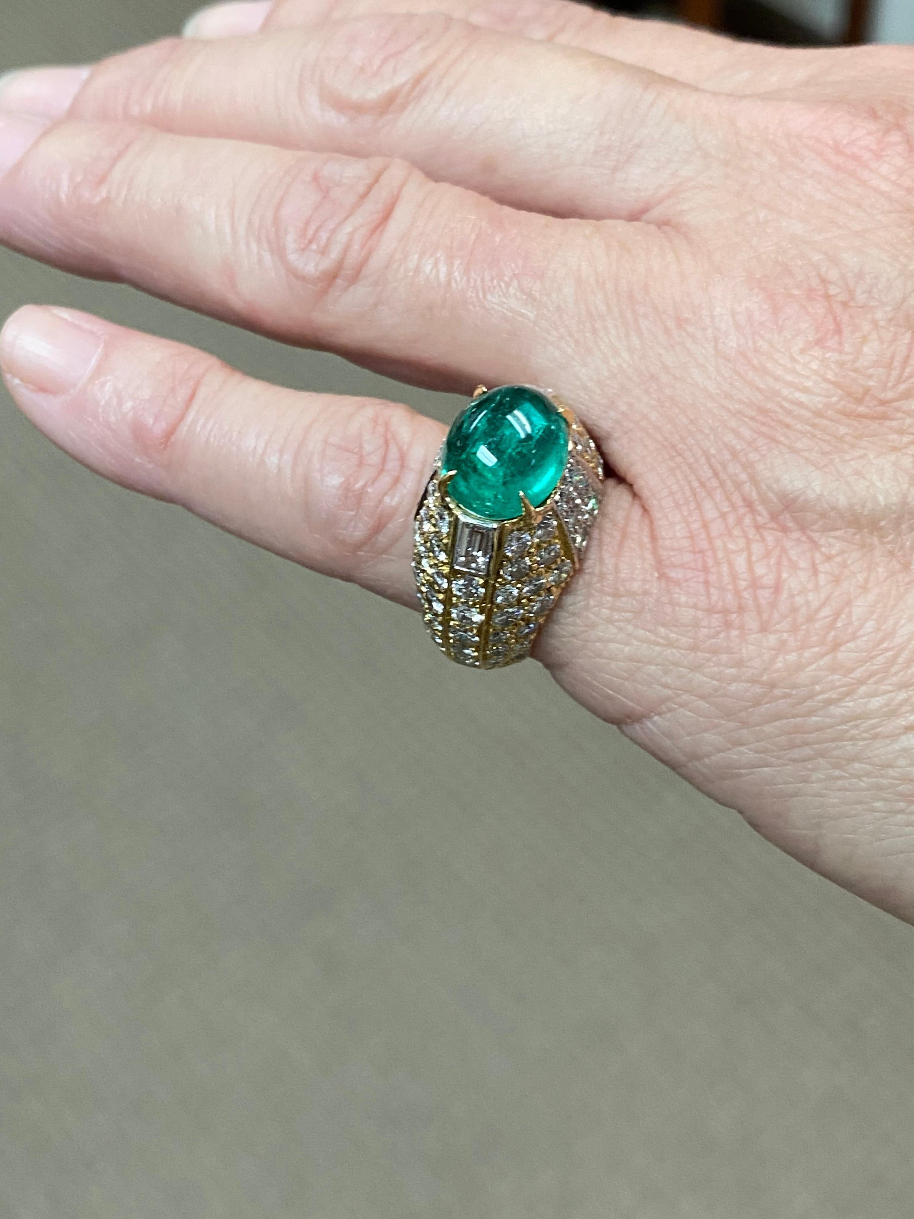 Modern David Webb 4.5 Carat Cabochon Emerald and Diamond Ring in Gold and Platinum For Sale