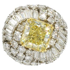 David Webb Bague en diamant jaune fantaisie de 5,02 carats G.I.A.