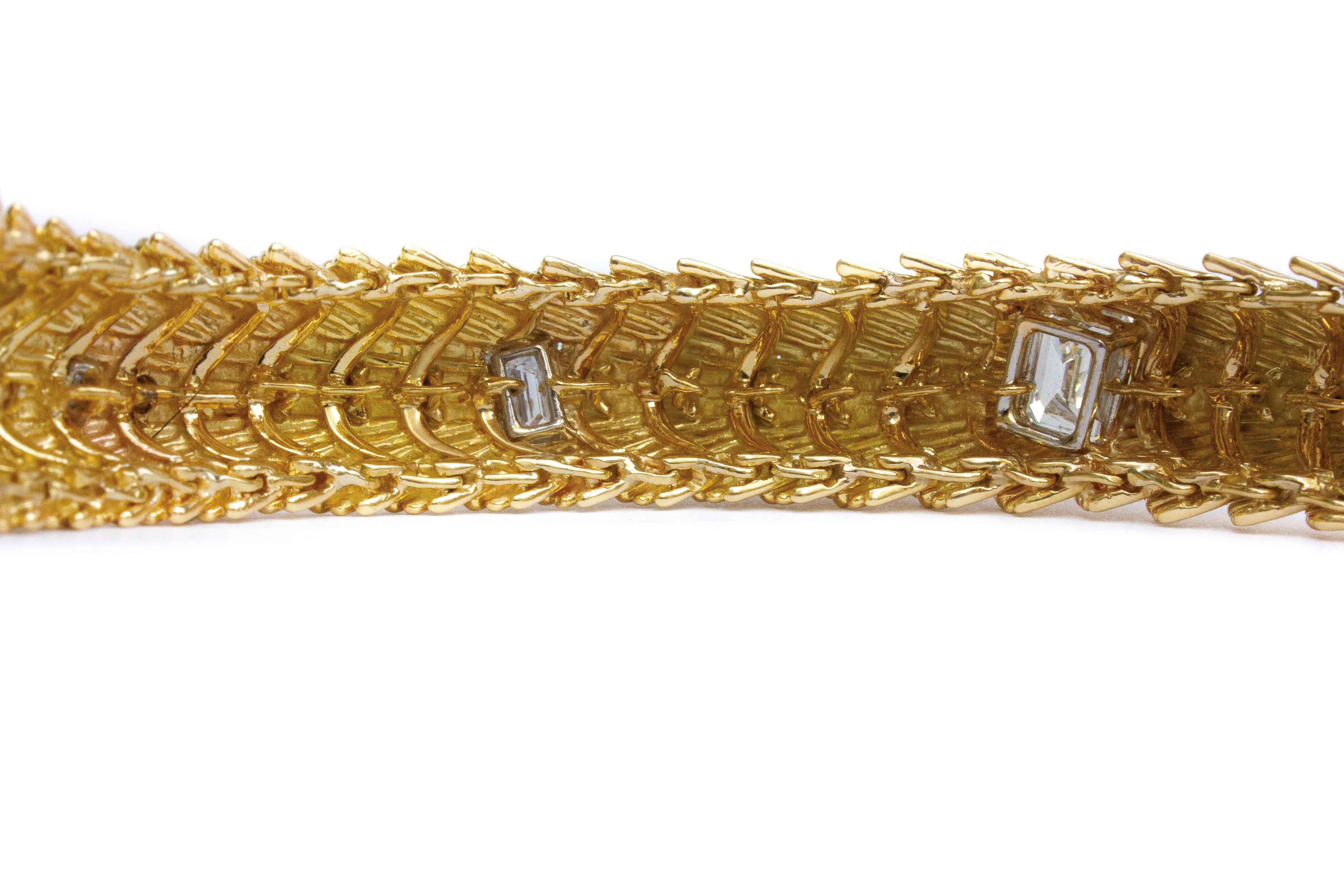 David Webb 5.46 Carat Total Textured Gold and Emerald Cut Diamond Bracelet For Sale 1