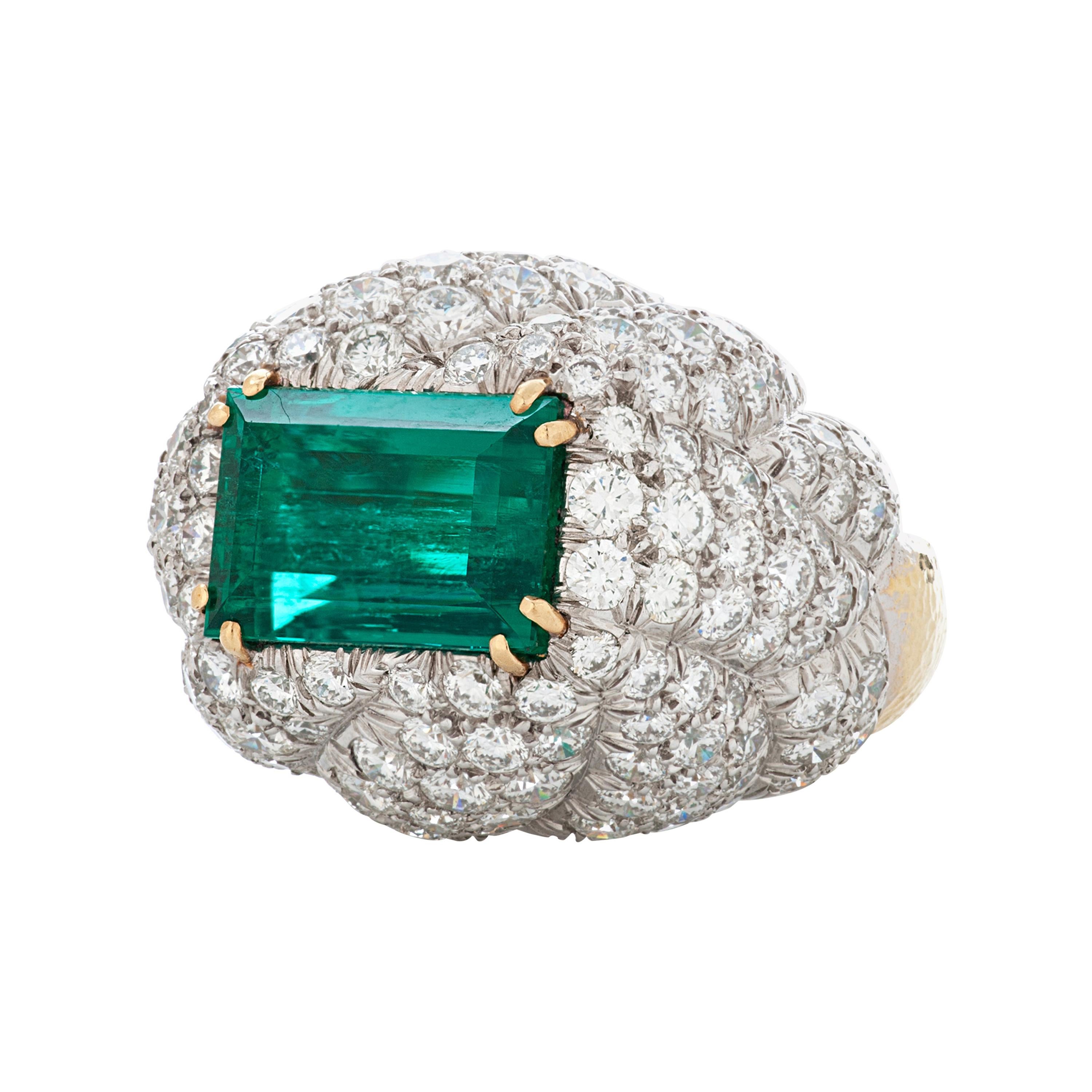 David Webb 7.20 Carat Colombian Emerald Ring in 18k Yellow Gold & Platinum