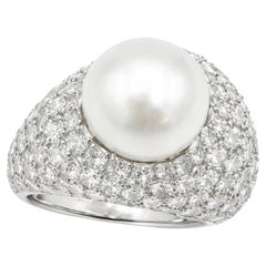 David Webb 8 Carat Pearl and Diamond Halo Ring in Platinum
