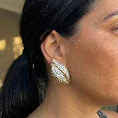 David Webb 9 Carat Diamond Drop Earrings in 18K Yellow Gold and Platinum