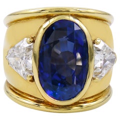 David Webb AGL Certified 17.65 Carat Ceylon Sapphire Diamond Ring