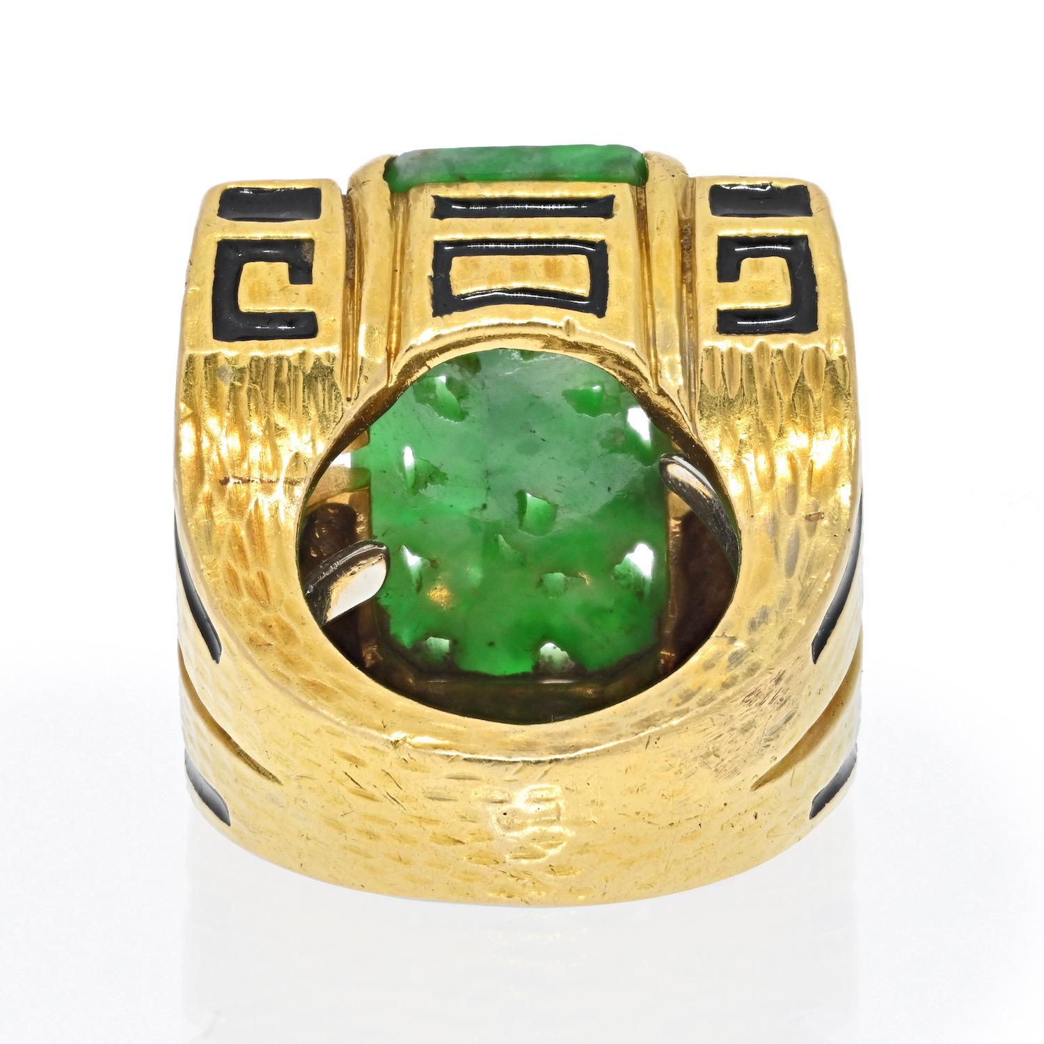 Modern David Webb Black Enamel and Carved Green Jade Ring in 18K Gold For Sale