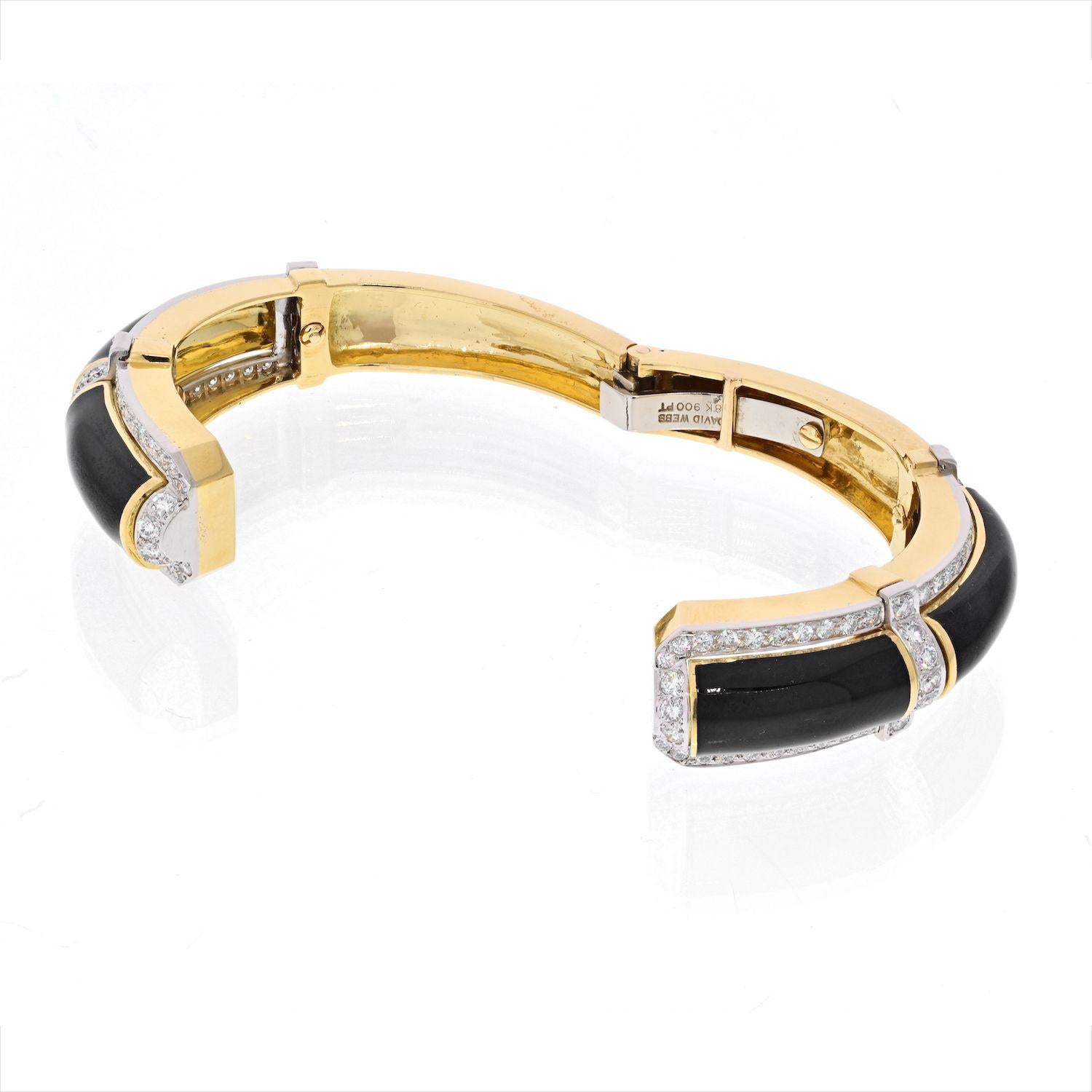 David Webb Schwarzes Emaille- und Diamant-Armband mit Scharnier im Zustand „Hervorragend“ im Angebot in New York, NY