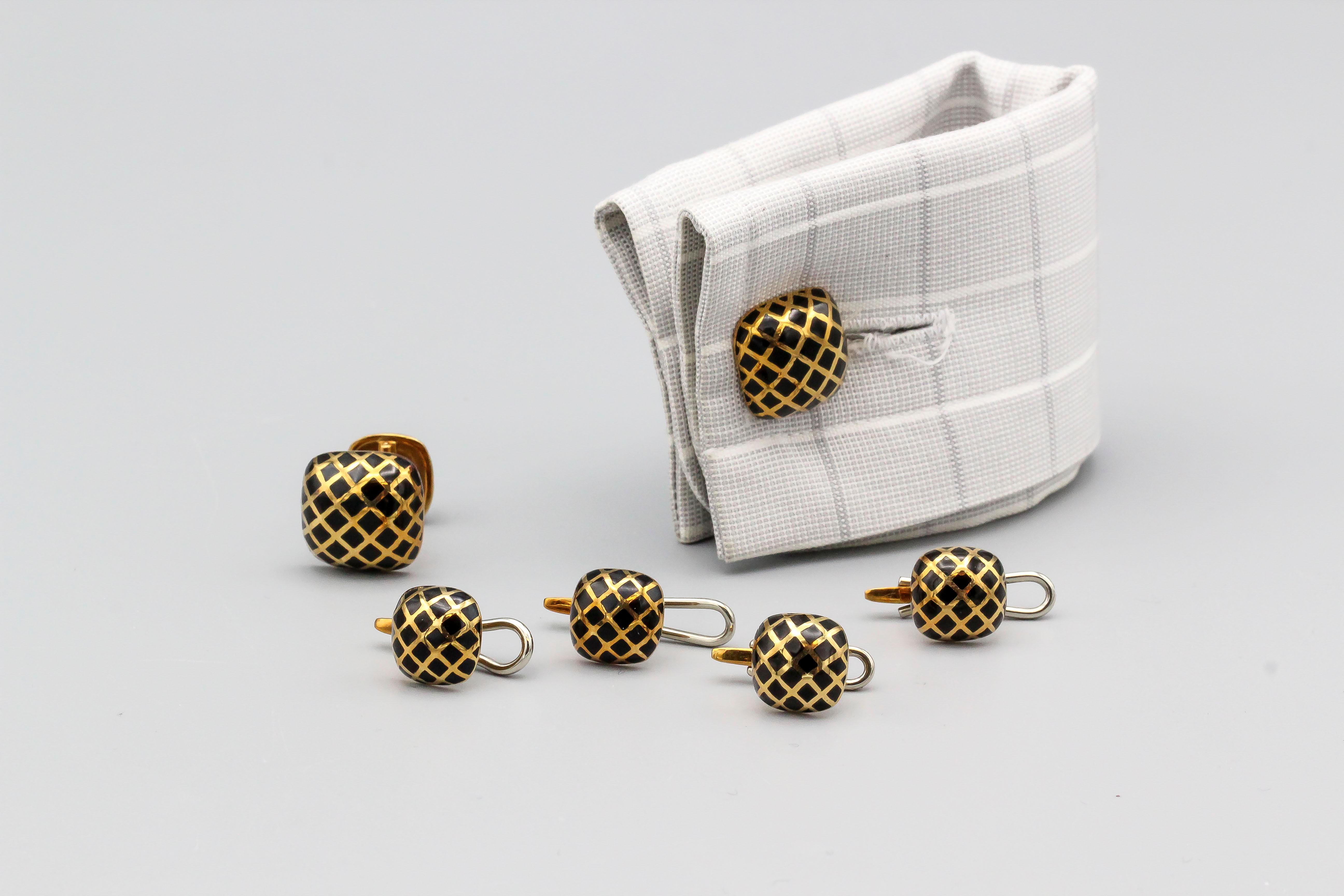 David Webb Black Enamel and Yellow Gold Cufflink Stud Set 6