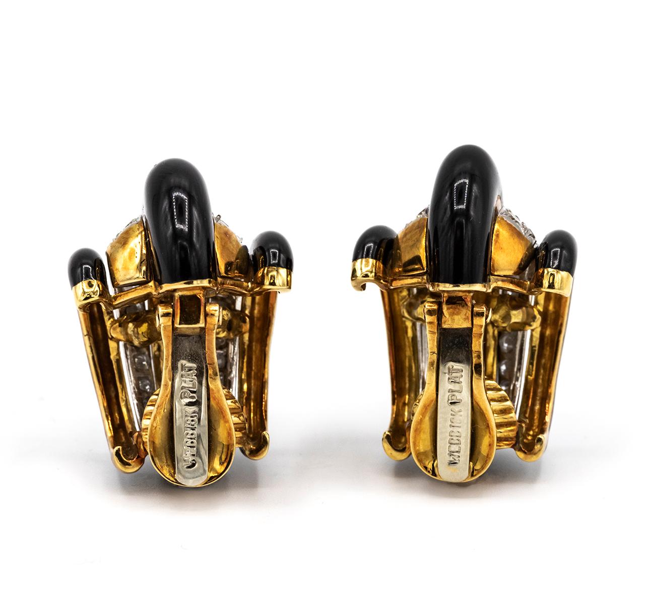 Taglio rotondo David Webb - Orecchini a clip a forma di gambero con smalto nero e diamanti in oro 18 carati in vendita