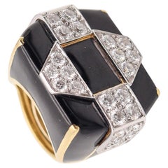 DAVID WEBB Black Enameled Cocktail Ring In 18Kt Gold With 3.96 Cwt. VVS Diamonds