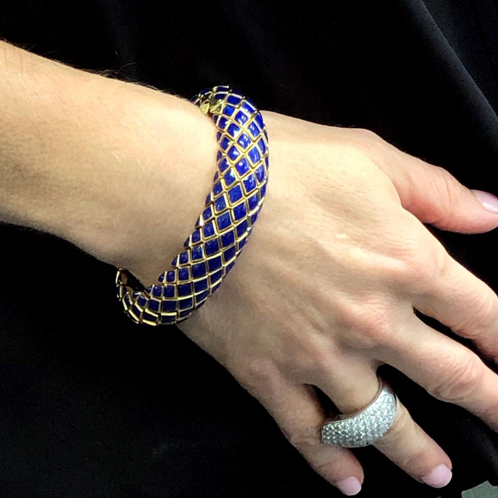 David Webb Blue Enamel 18 Karat Yellow Gold Flexible Bracelet 2