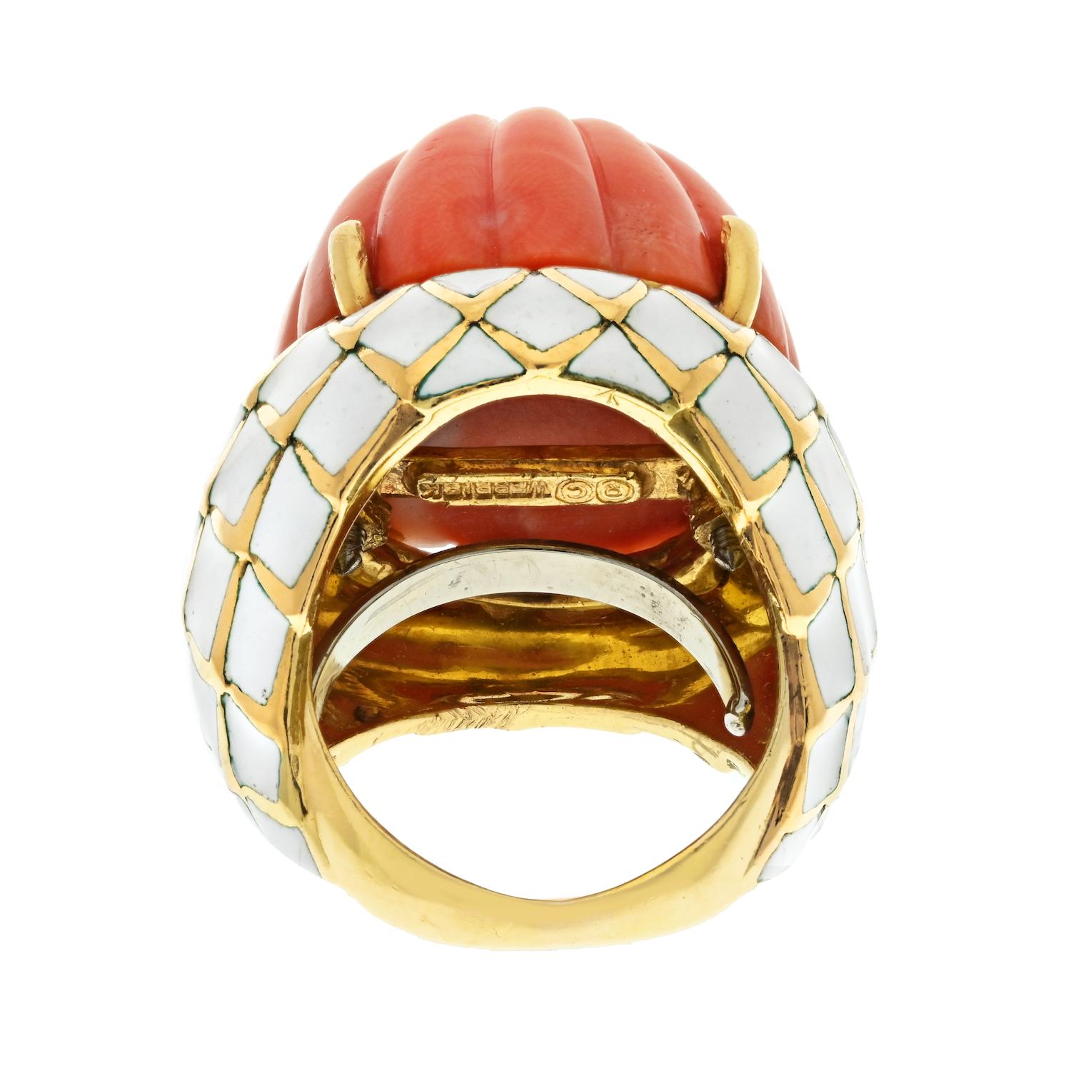 David Webb Bombe Platinum & 18k Yellow Gold Carved Coral White Enamel Ring In Excellent Condition For Sale In New York, NY