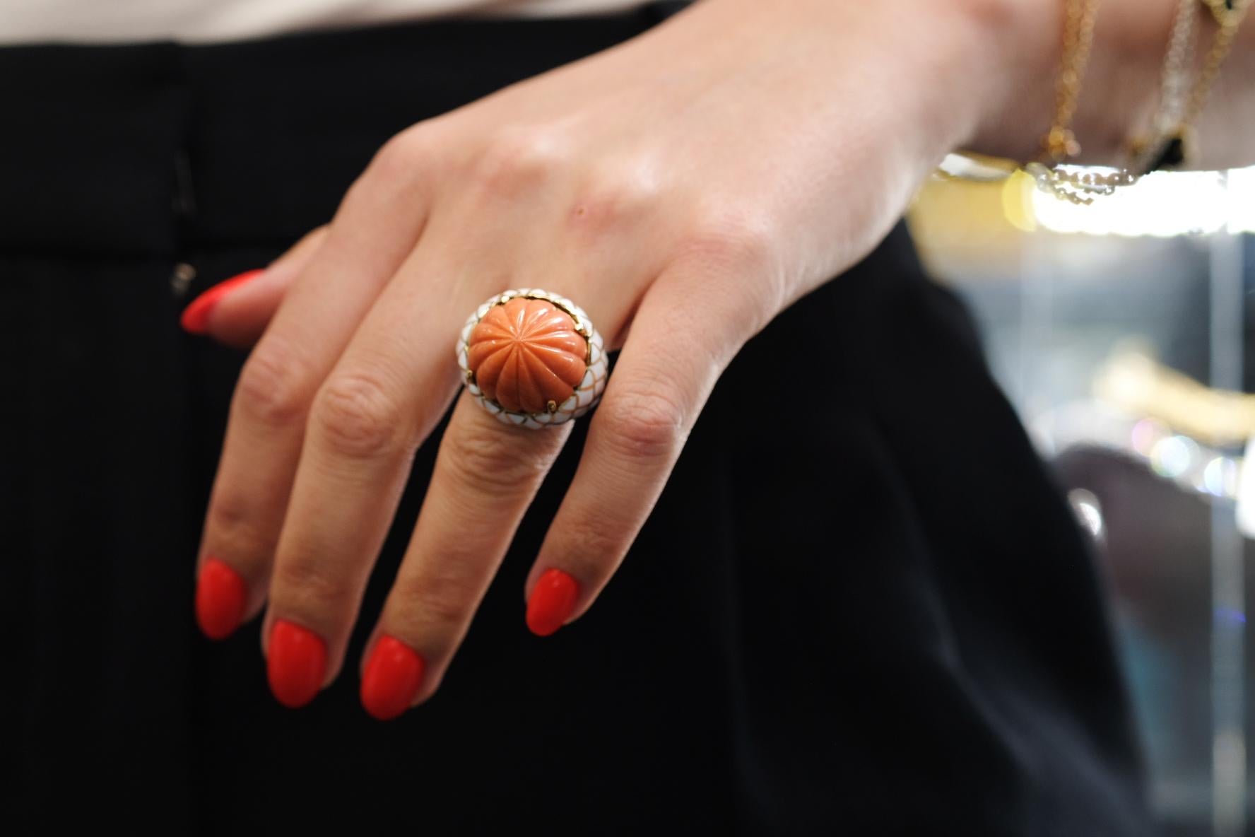 David Webb Bombe Platinum & 18k Yellow Gold Carved Coral White Enamel Ring For Sale 2