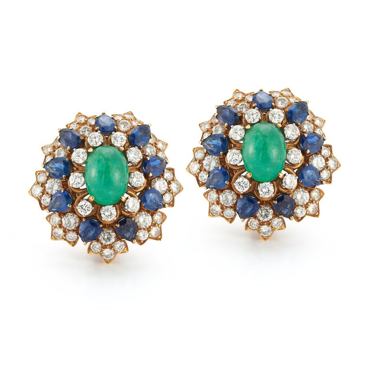 David Webb Cabochon Emerald Sapphire & Diamond Flower Earrings In Excellent Condition For Sale In New York, NY