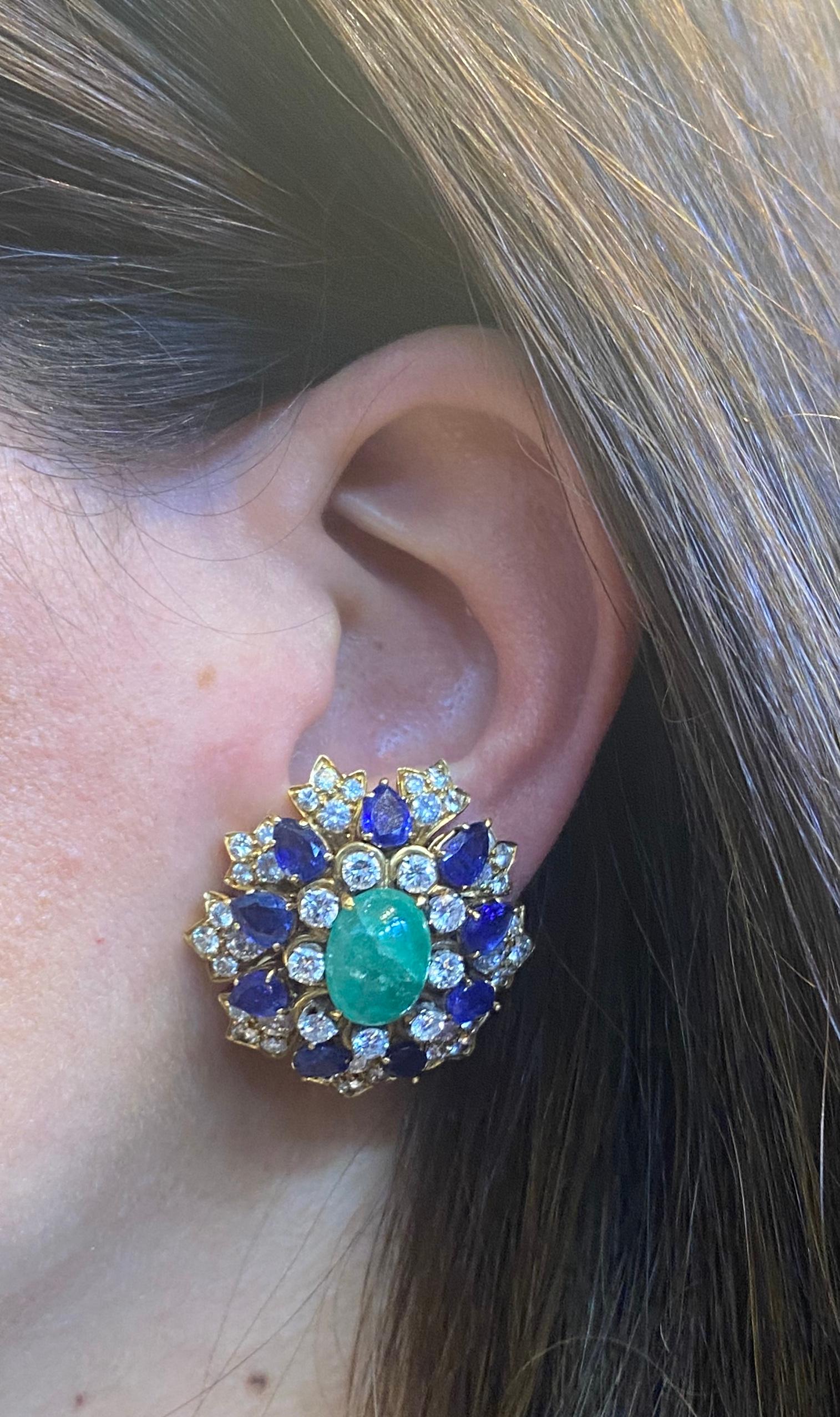 Women's David Webb Cabochon Emerald Sapphire & Diamond Flower Earrings