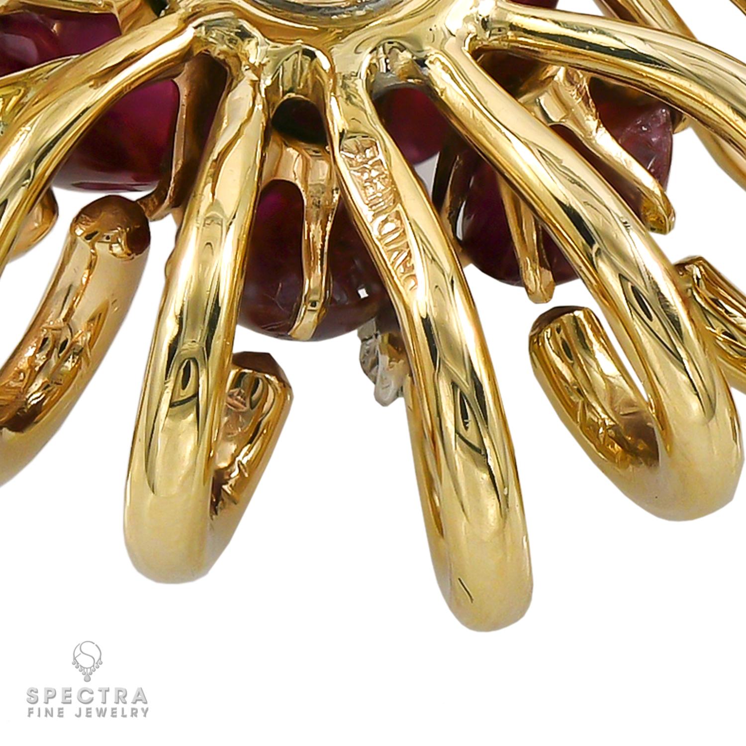 David Webb Cabochon-Rubin-Diamant-Ohrringe aus Gold im Zustand „Neu“ im Angebot in New York, NY