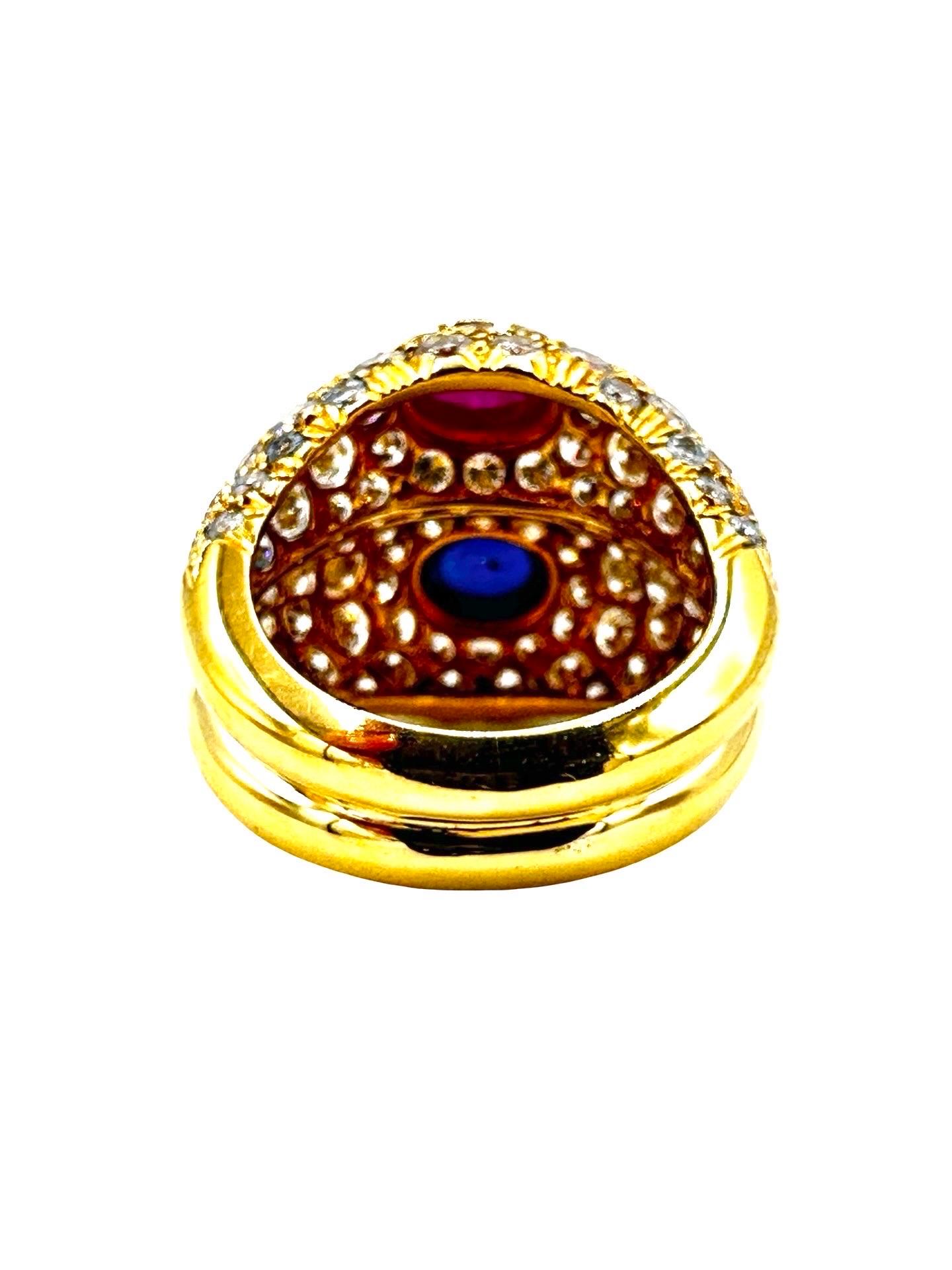 David Webb Bague de mode en rubis cabochon, saphir et diamant rond jaune 18 carats en vente 6