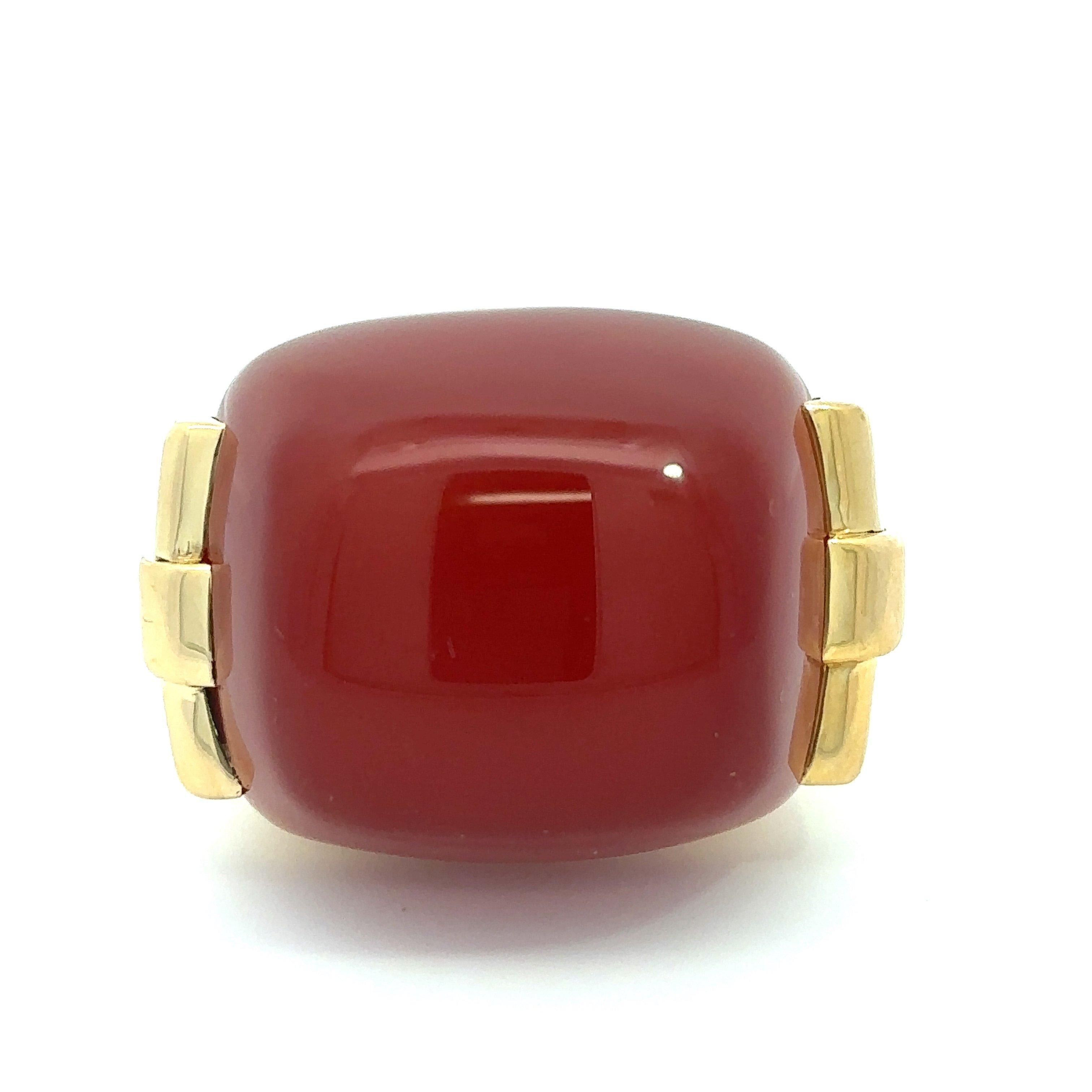 David Webb Bague en or jaune 18K avec cornaline et étui en vente 2