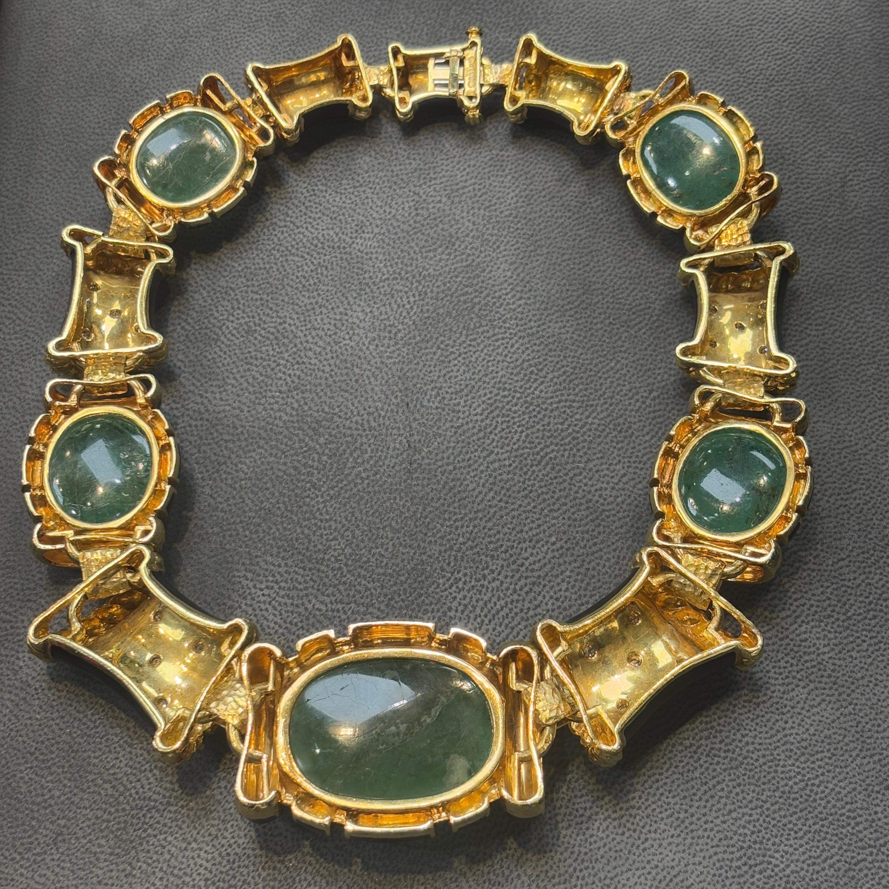 David Webb Collana con smeraldo intagliato e smalto in vendita 3