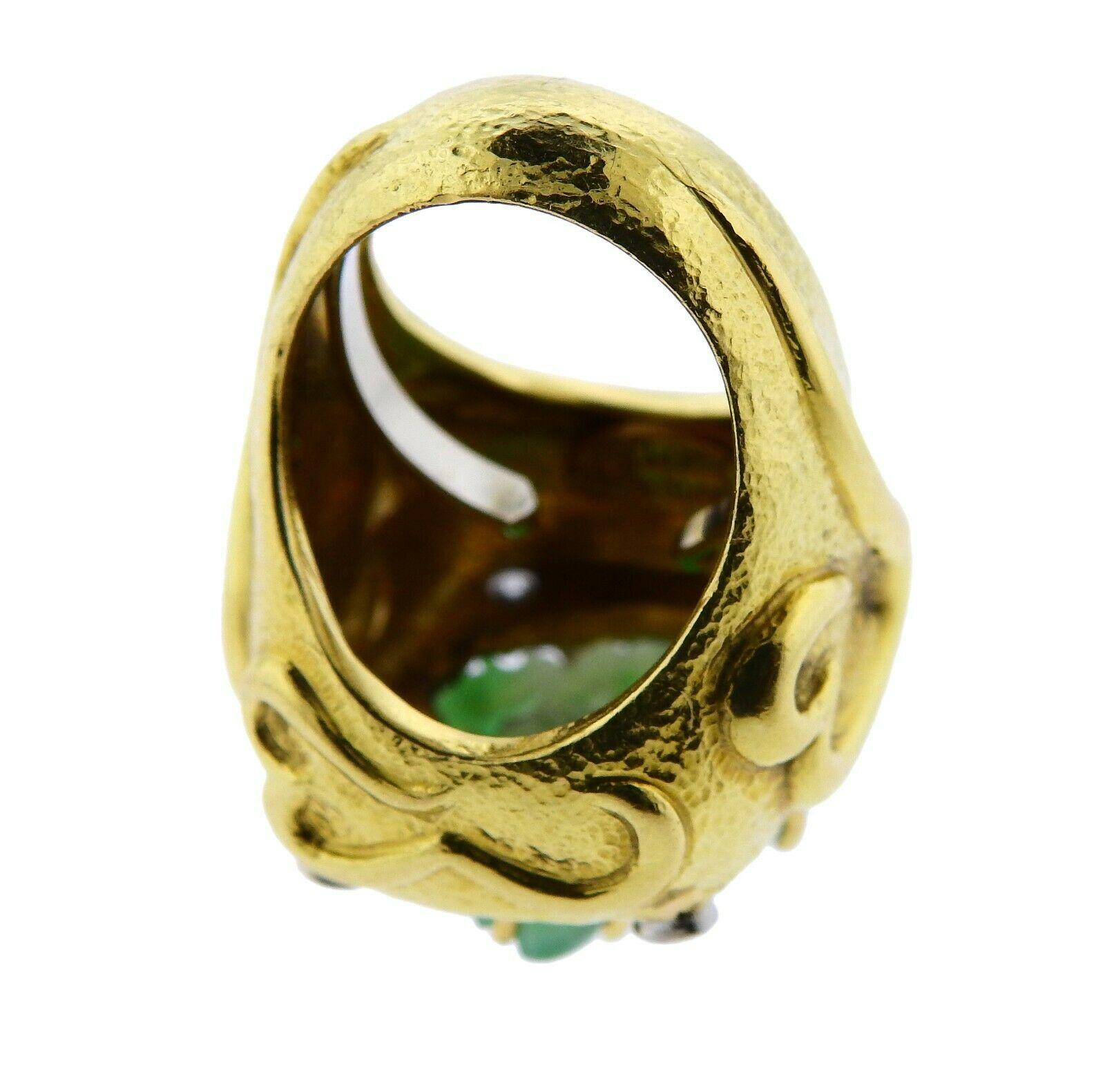 David Webb Carved Jade Diamond Cocktail Ring In Excellent Condition In Lambertville, NJ