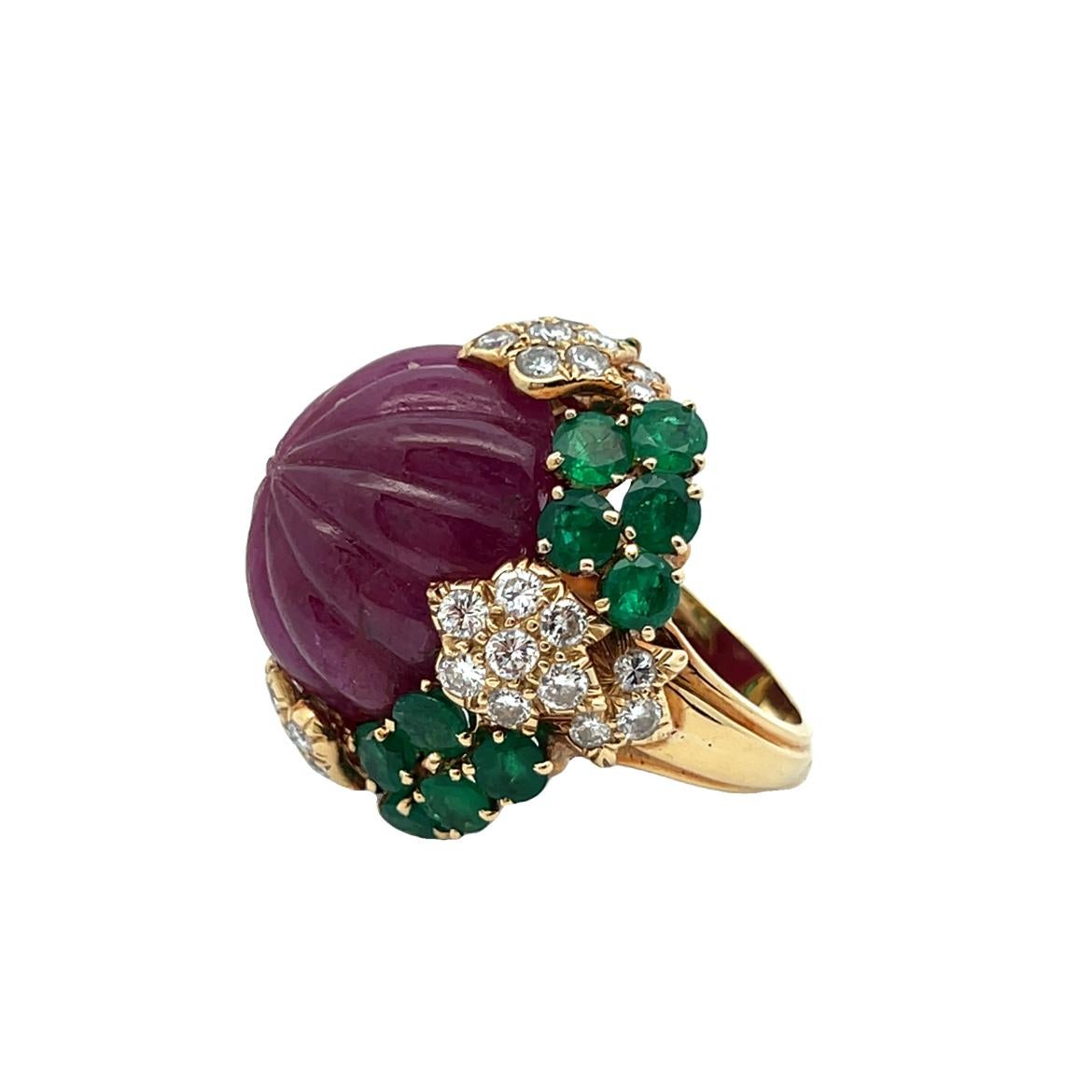 David Webb Carved Ruby Emerald and Diamond Ring For Sale 6