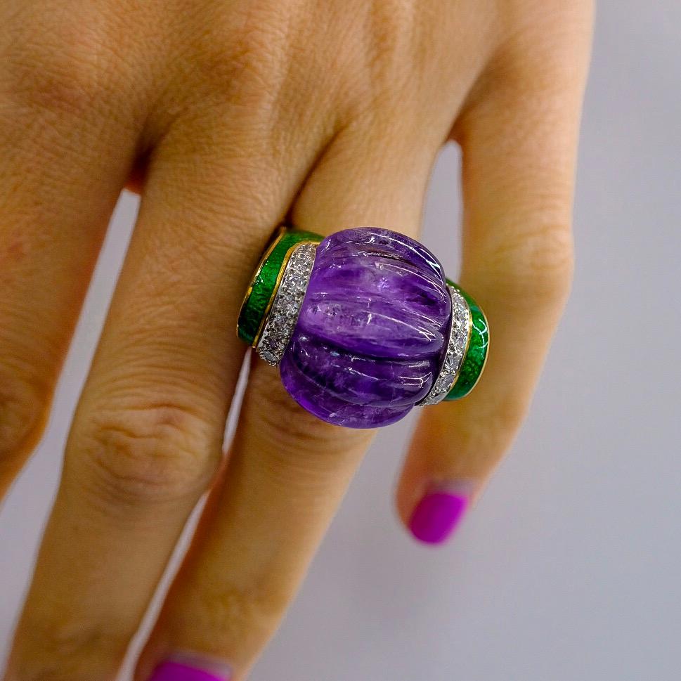 David Webb Carved Smooth Purple Amethyst, Green Enamel And Diamond Ring In Excellent Condition For Sale In New York, NY