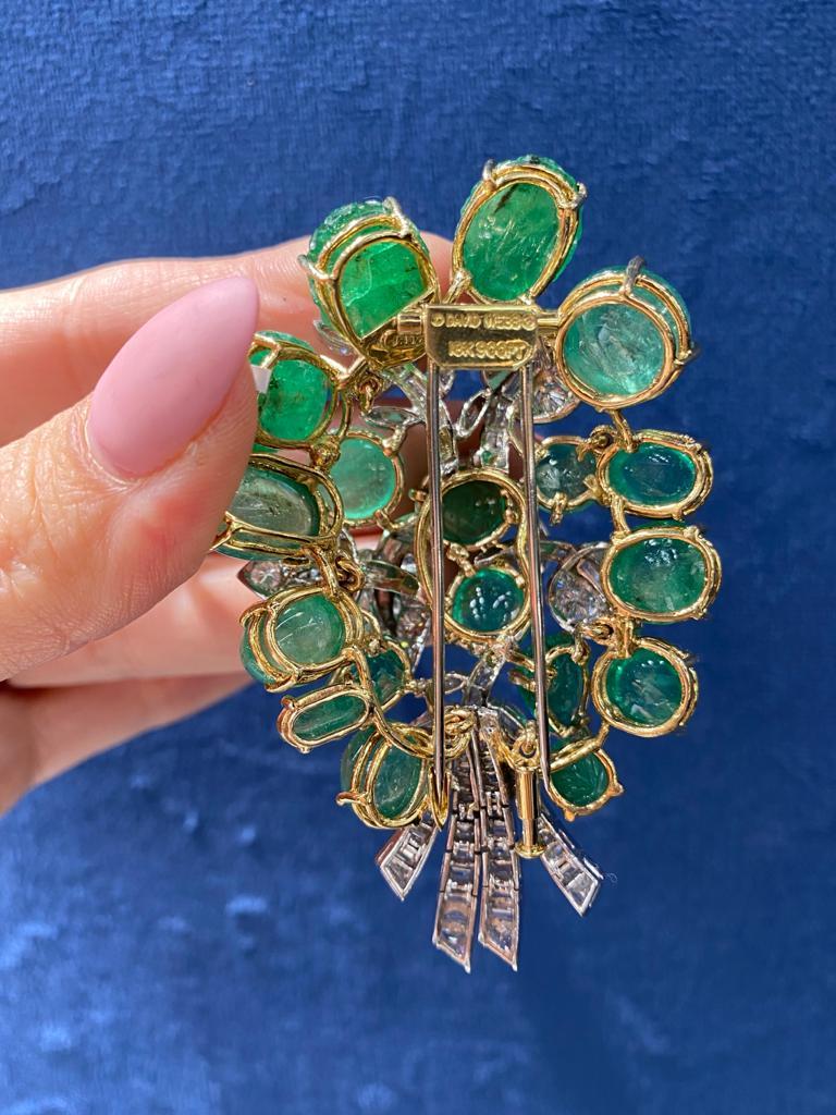 David Webb circa 1960 Green Emeralds, Diamonds Vintage Brooch For Sale 4