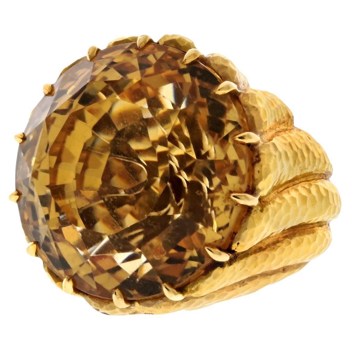 David Webb 18K Yellow Gold Large Round Citrine Fashion Ring For Sale