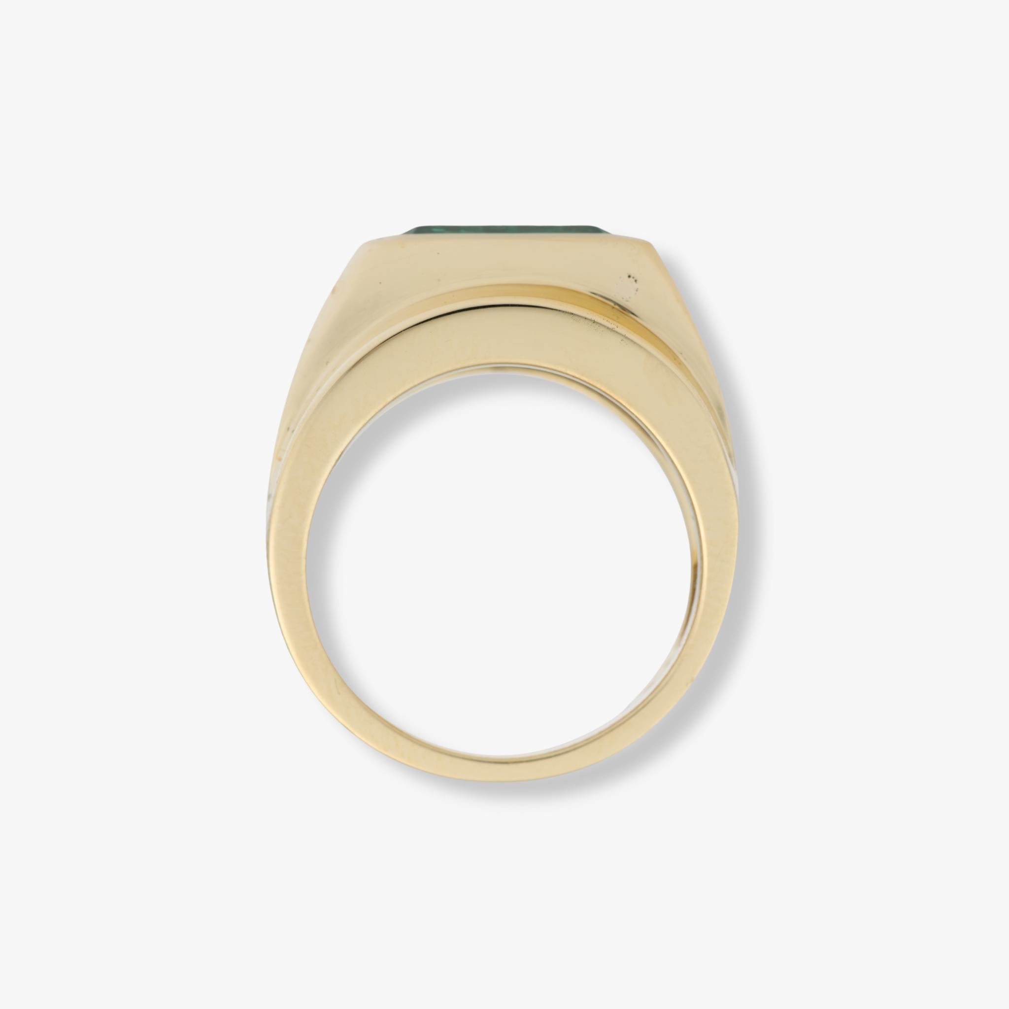 David Webb Bague en or jaune 18 carats et émeraude de Colombie Unisexe en vente