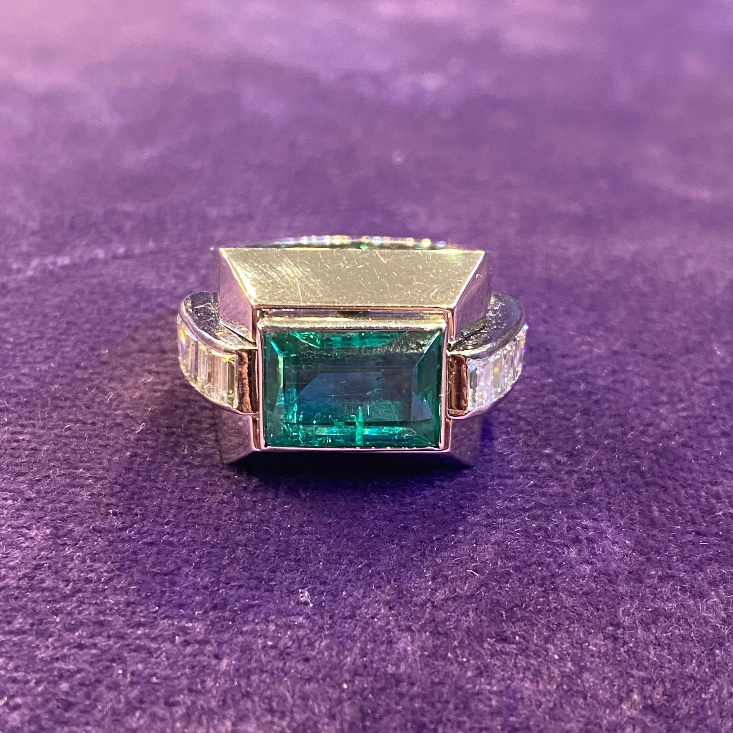 David Webb Colombian Emerald & Diamond Men's Ring  For Sale 1