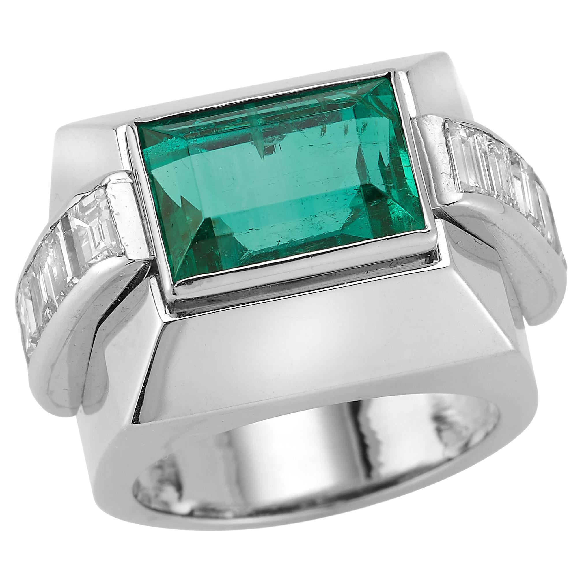 David Webb Colombian Emerald & Diamond Men's Ring  For Sale