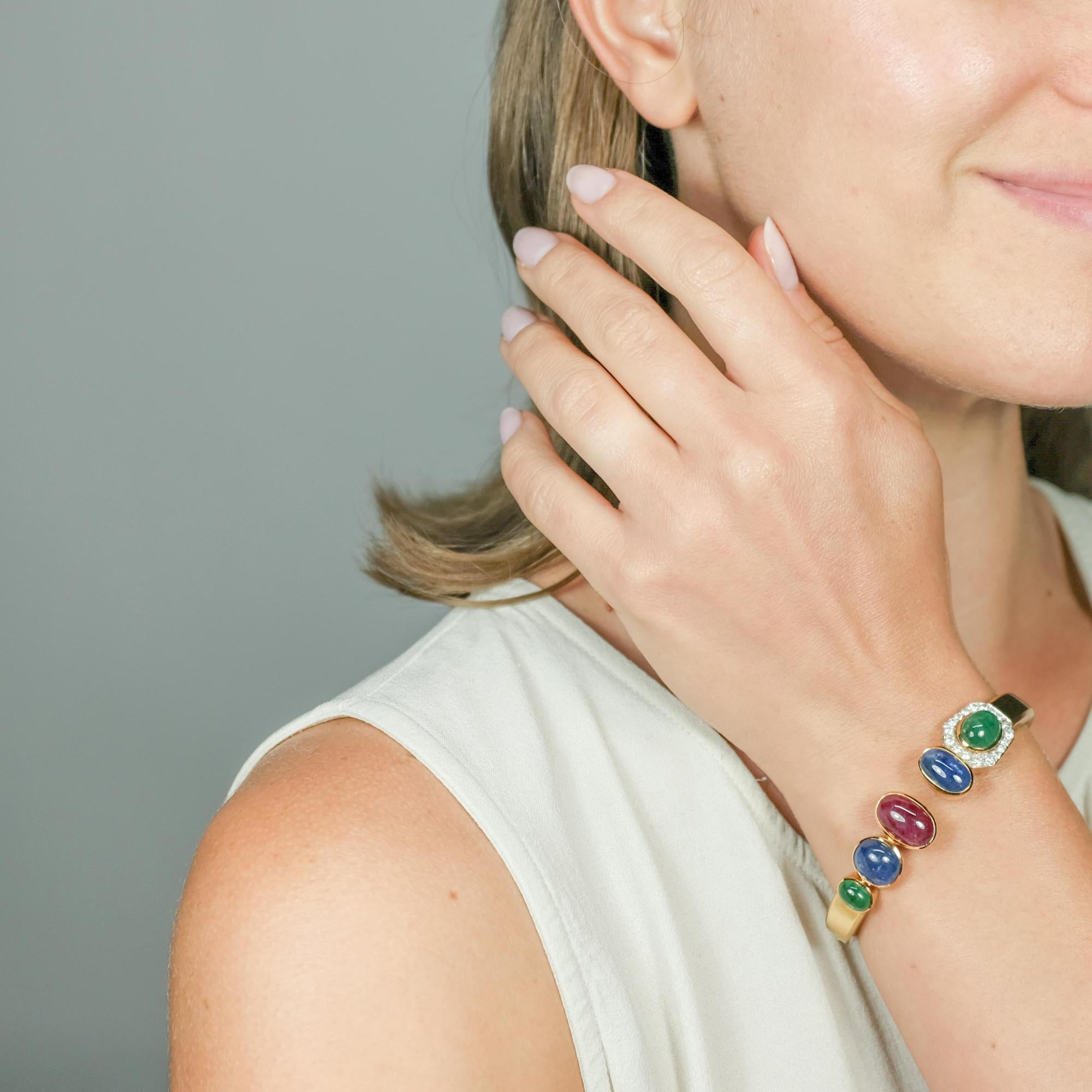 Artista David Webb Bracciale con pietre colorate e diamanti in vendita