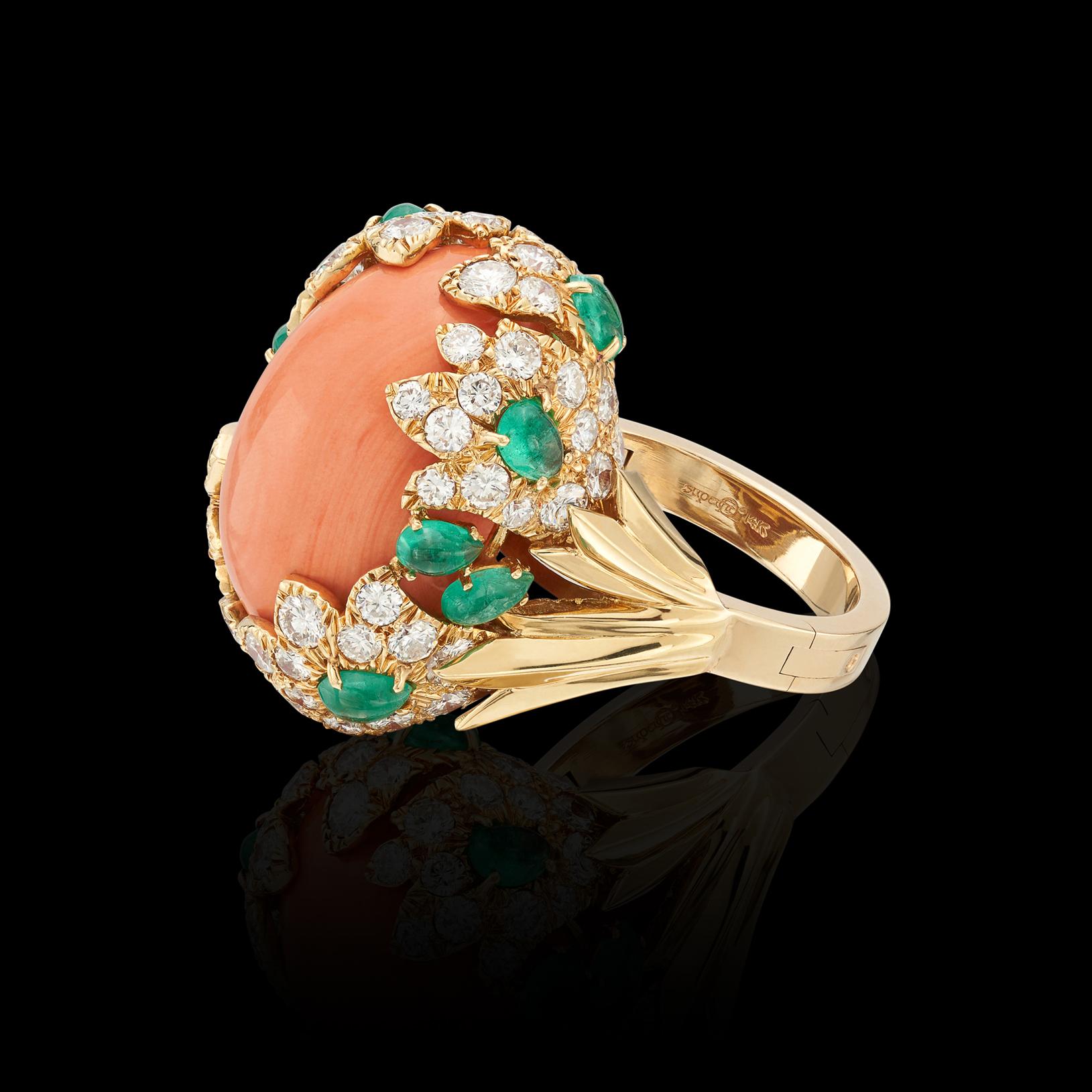 Women's David Webb Coral, Diamond & Emerald Ring For Sale