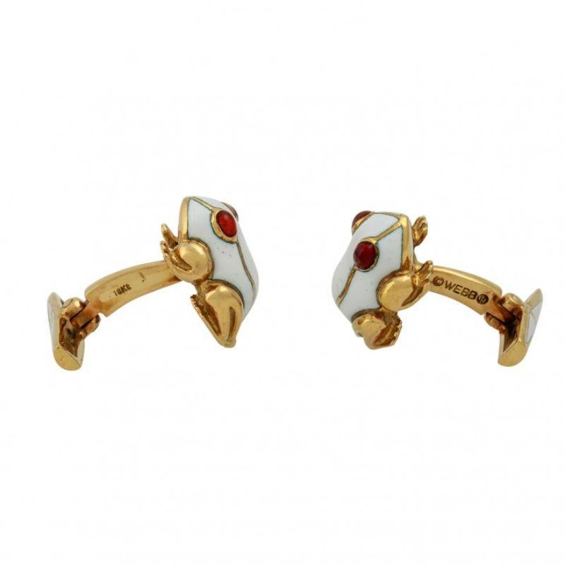 GG 18k, 15.9 gr, white and red enamelled, D: approx. 1.4 cm, 2nd half 20th century, slight traces of carrying, with manufacturer brand.

 David Webb Pair of Cufflinks 'Frogs', 18k YG, 15.9 Gr, White and Red Enamel, D: approx. 1.4 cm, 2nd Half 20th