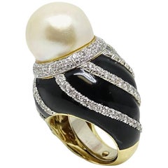 David Webb Cultured Pearl, Diamond and Enamel Yellow Gold Ring