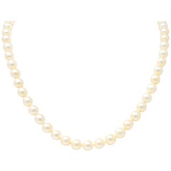 David Webb Collier en or 18 carats avec perles de culture et lapis:: circa 1960