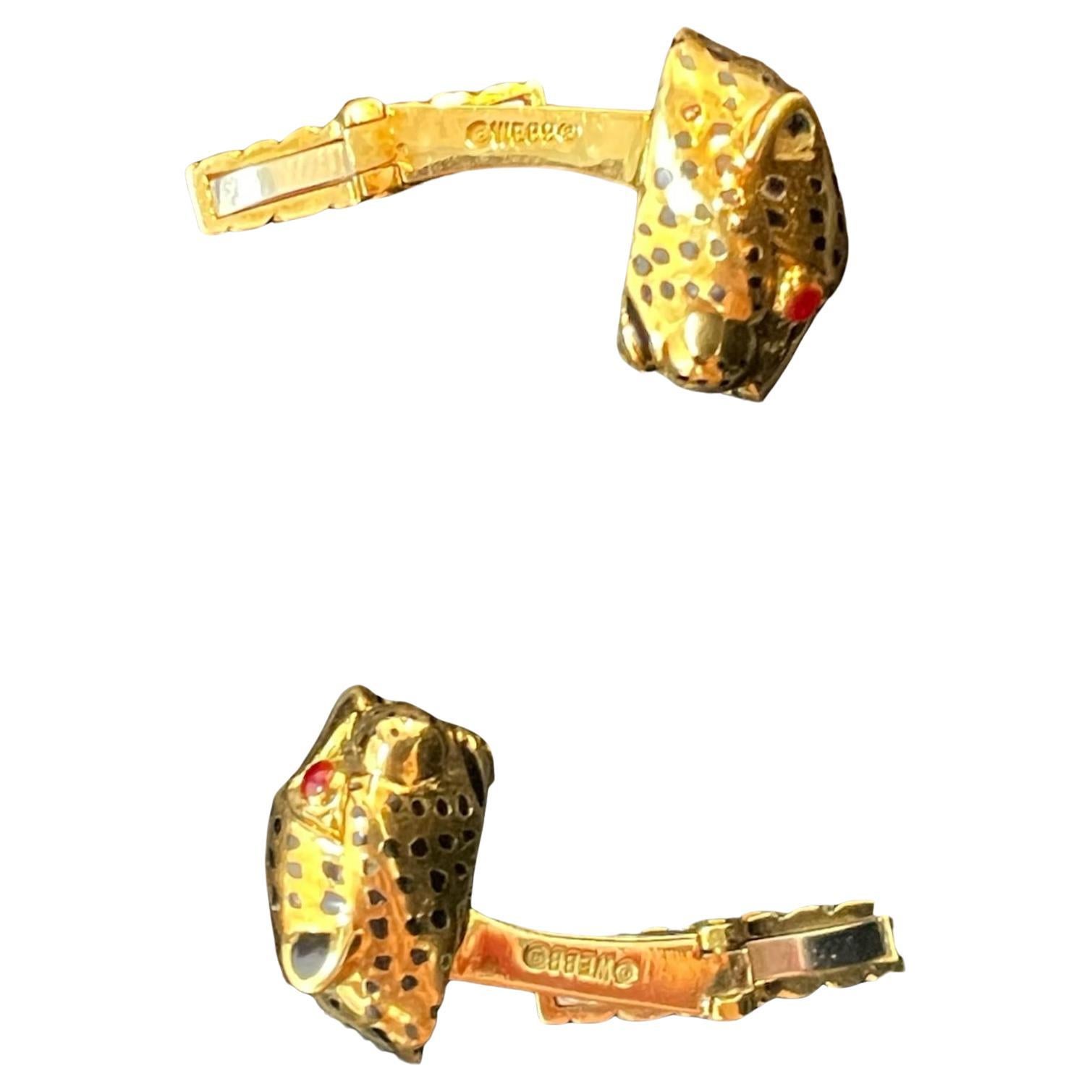 Taille ronde David Webb Boutons de manchette tête de léopard en or jaune 18 carats avec yeux en rubis en vente