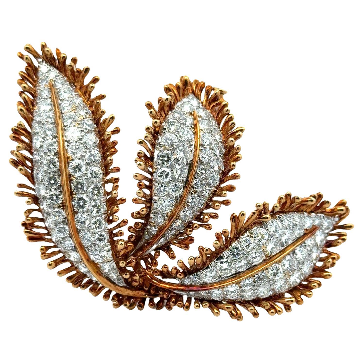 David Webb Diamond 18 Karat Yellow Gold Platinum Vintage Leaf Brooch For Sale