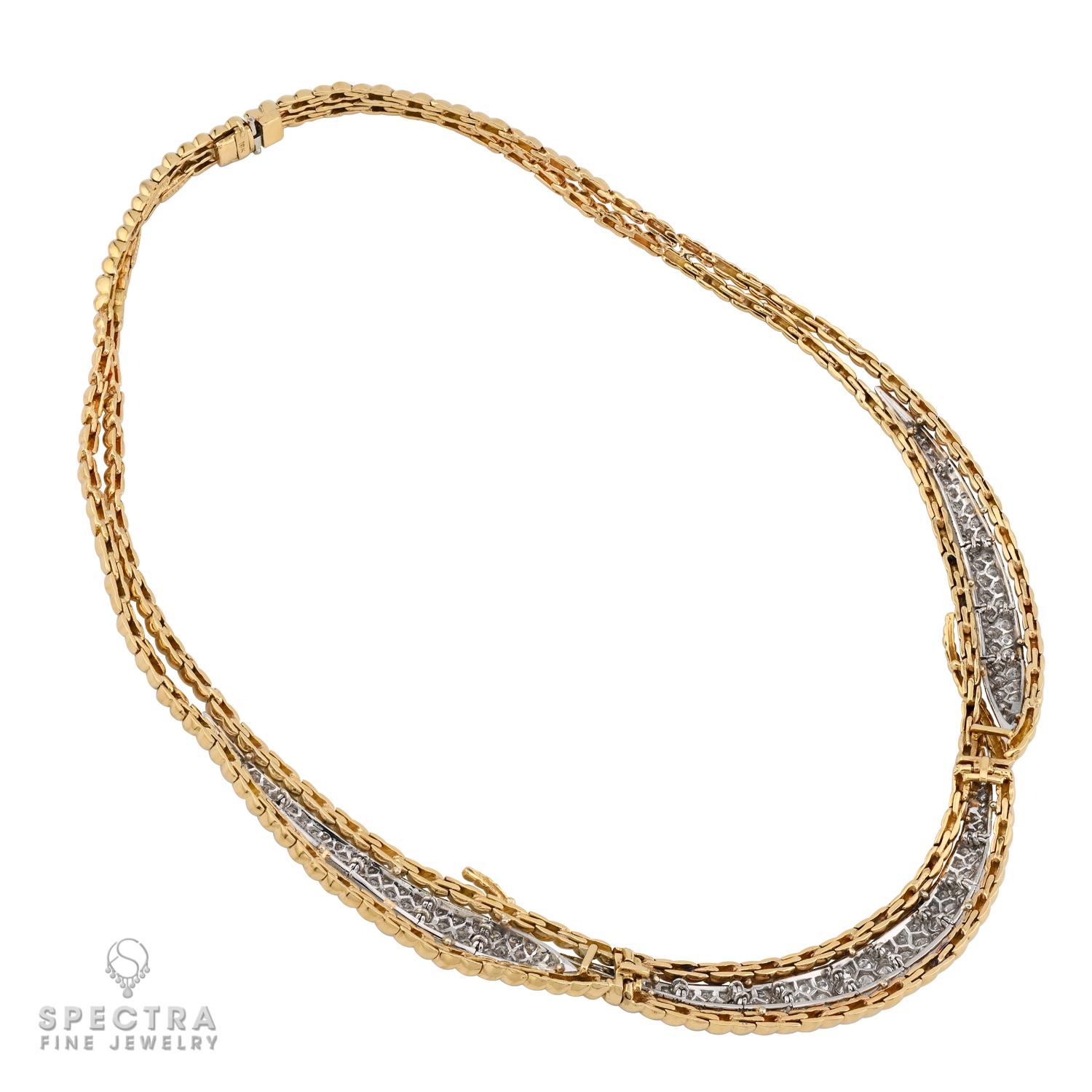 Cet exquis collier David Webb est un véritable chef-d'œuvre, alliant l'éclat luxueux des diamants à l'élégance intemporelle de l'or jaune 18 carats et du platine. Le collier est orné de diamants taille brillant, méticuleusement sertis pour en