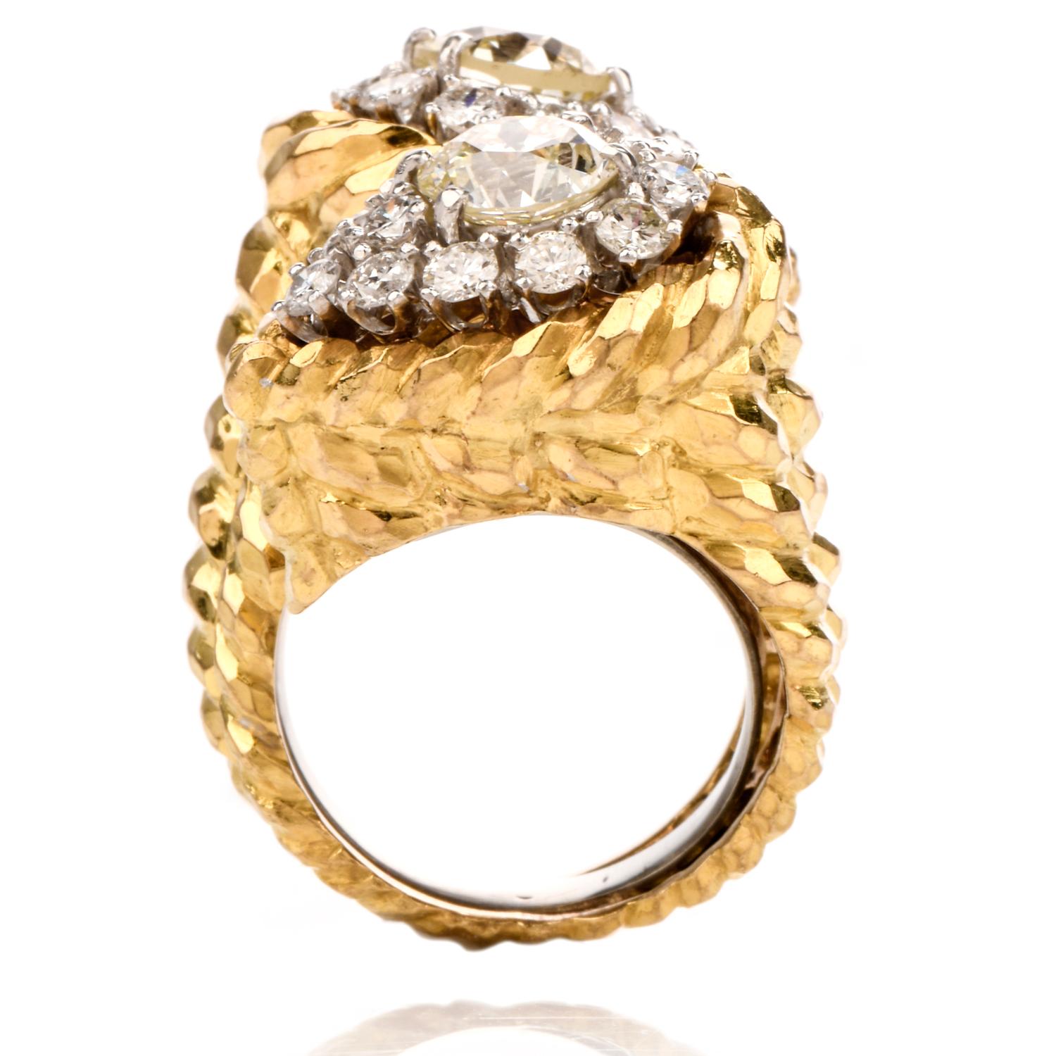 Women's or Men's David Webb Diamond 18 Karat Yellow Gold Bypass Cocktail Ring