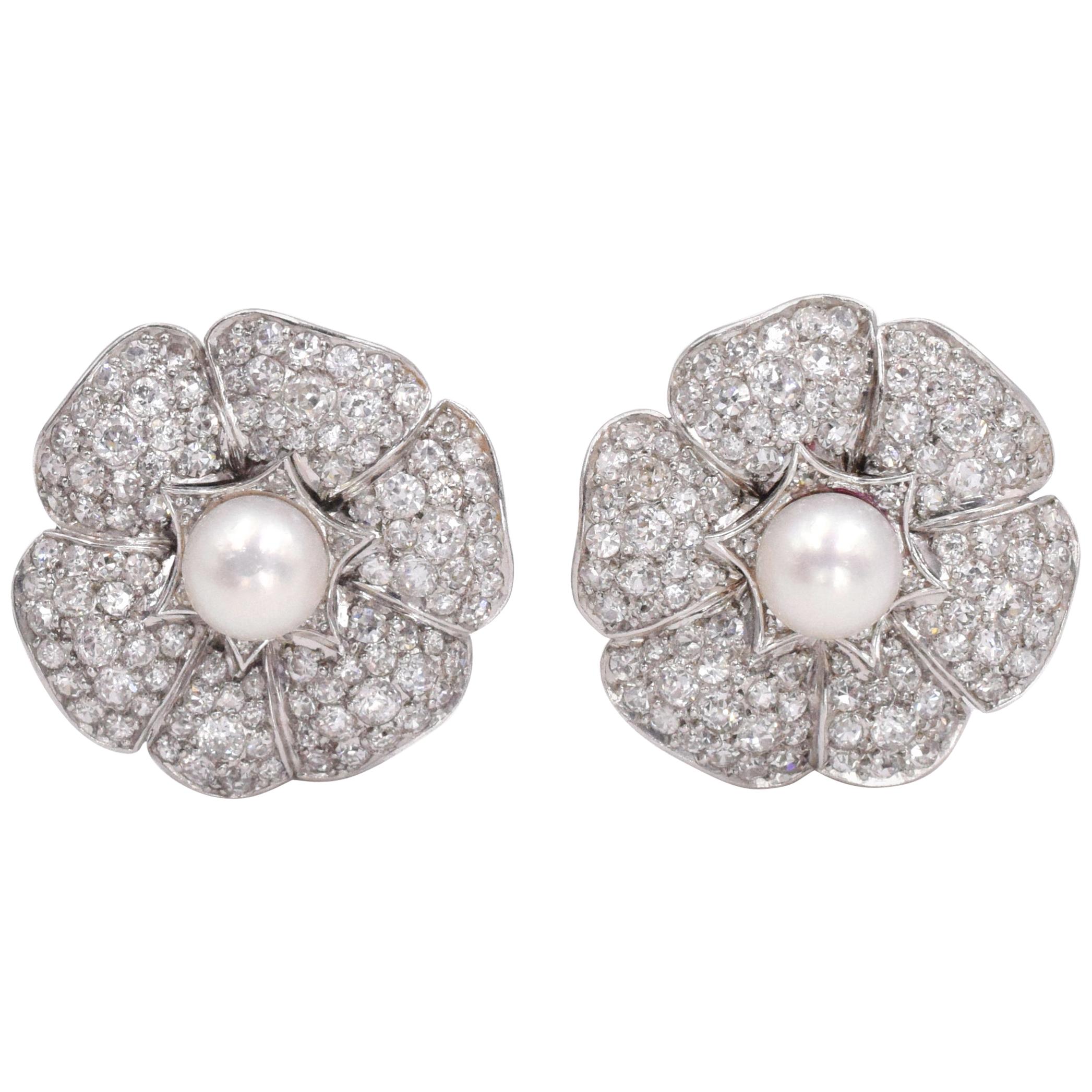 ART DECO style Diamond and Pearl Earring