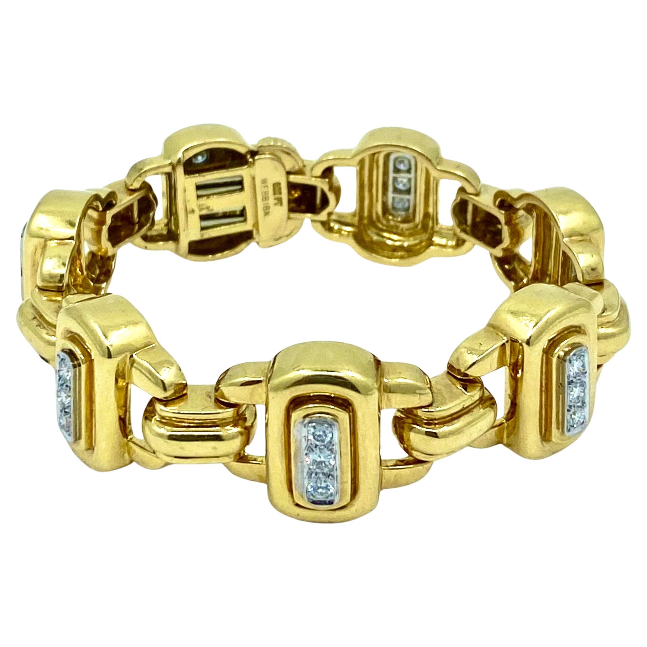 David Webb Bracelet en or 18 carats et diamants en vente