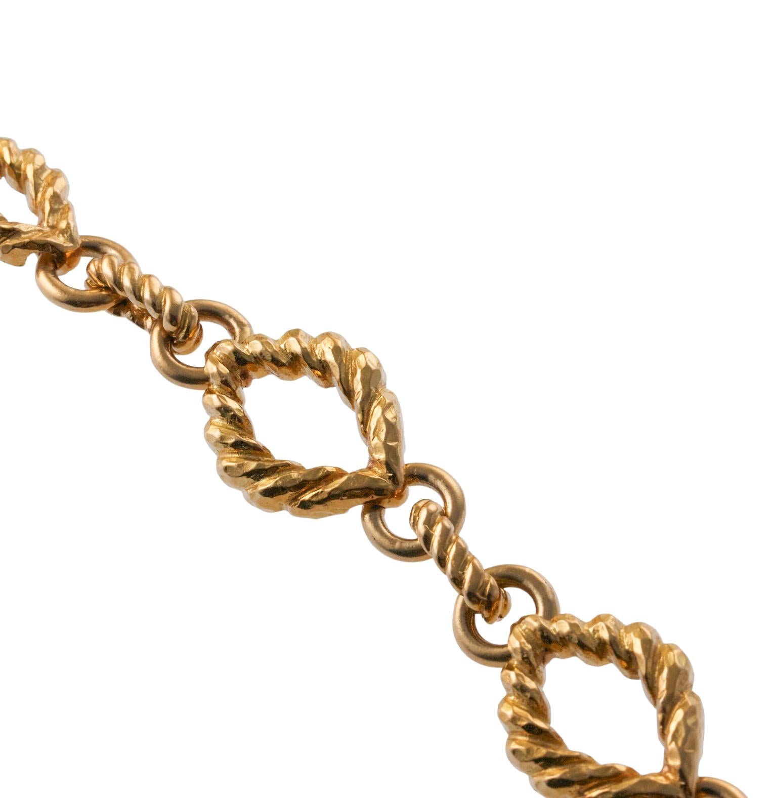 David Webb Diamant-Halskette mit geschnitztem Jade-Platin-Gold-Anhänger im Zustand „Hervorragend“ im Angebot in Lambertville, NJ