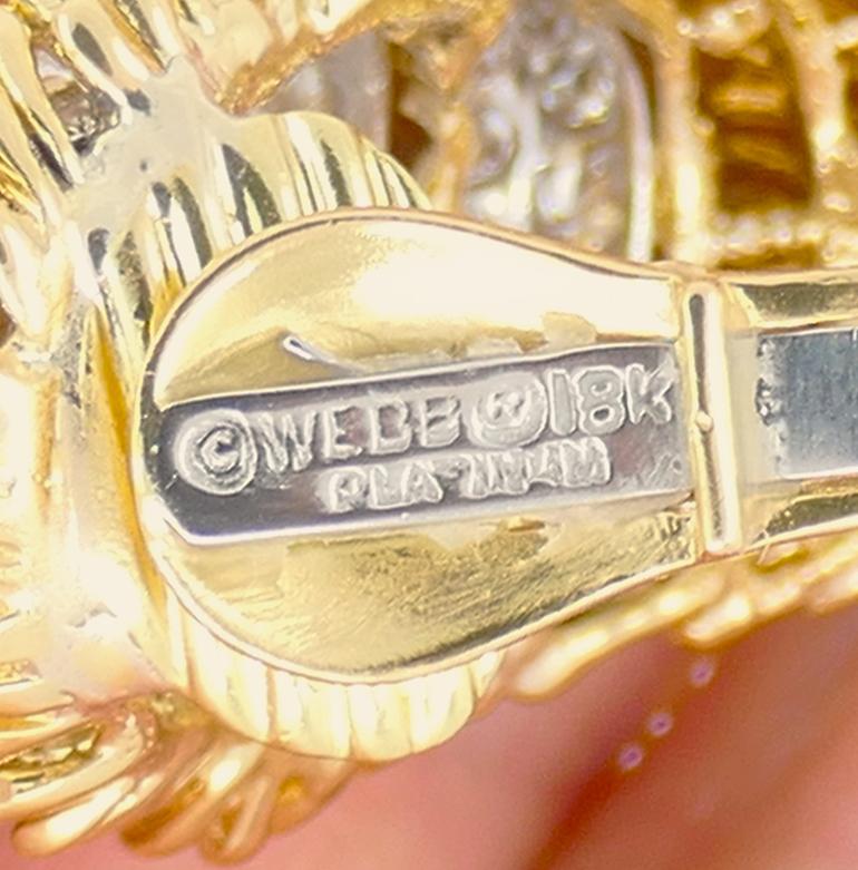 David Webb Diamond Earrings 18k Gold Certificate of Authenticity Estate Jewelry For Sale 2