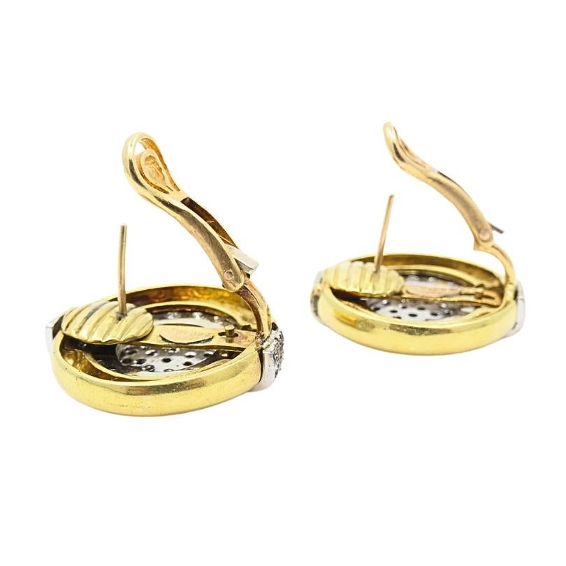 David Webb Orecchini di diamanti in oro 18k di forma circolare in vendita 3