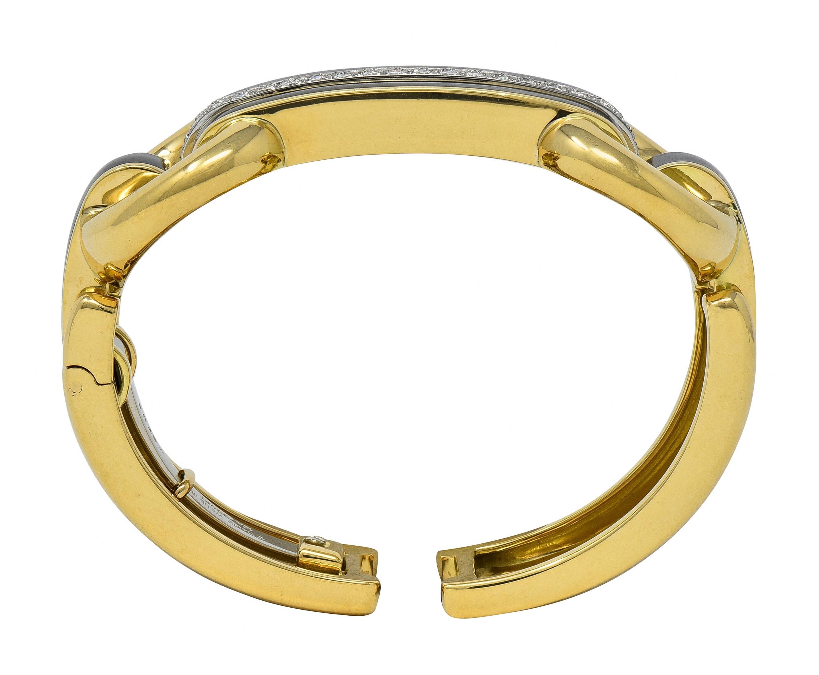 David Webb Bracelet manchette en or jaune 18 carats, platine, émail et diamants en vente 5