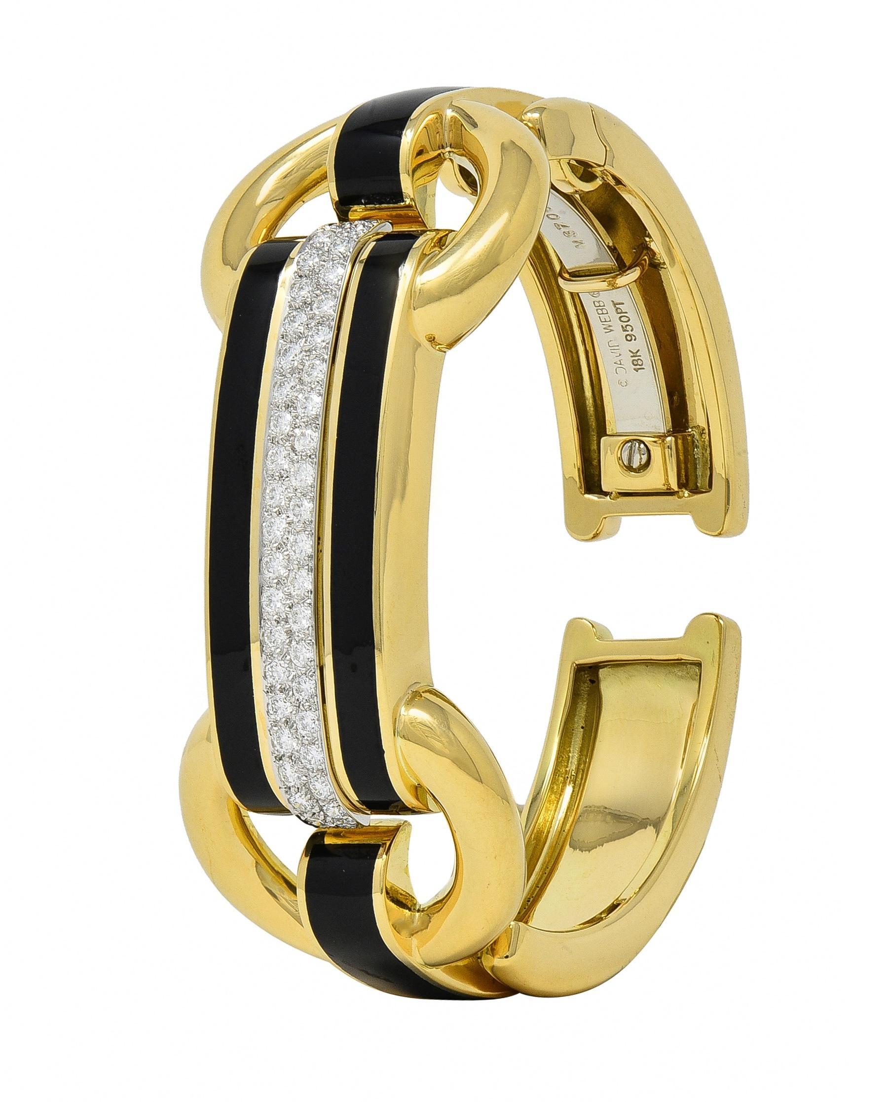 Taille brillant David Webb Bracelet manchette en or jaune 18 carats, platine, émail et diamants en vente